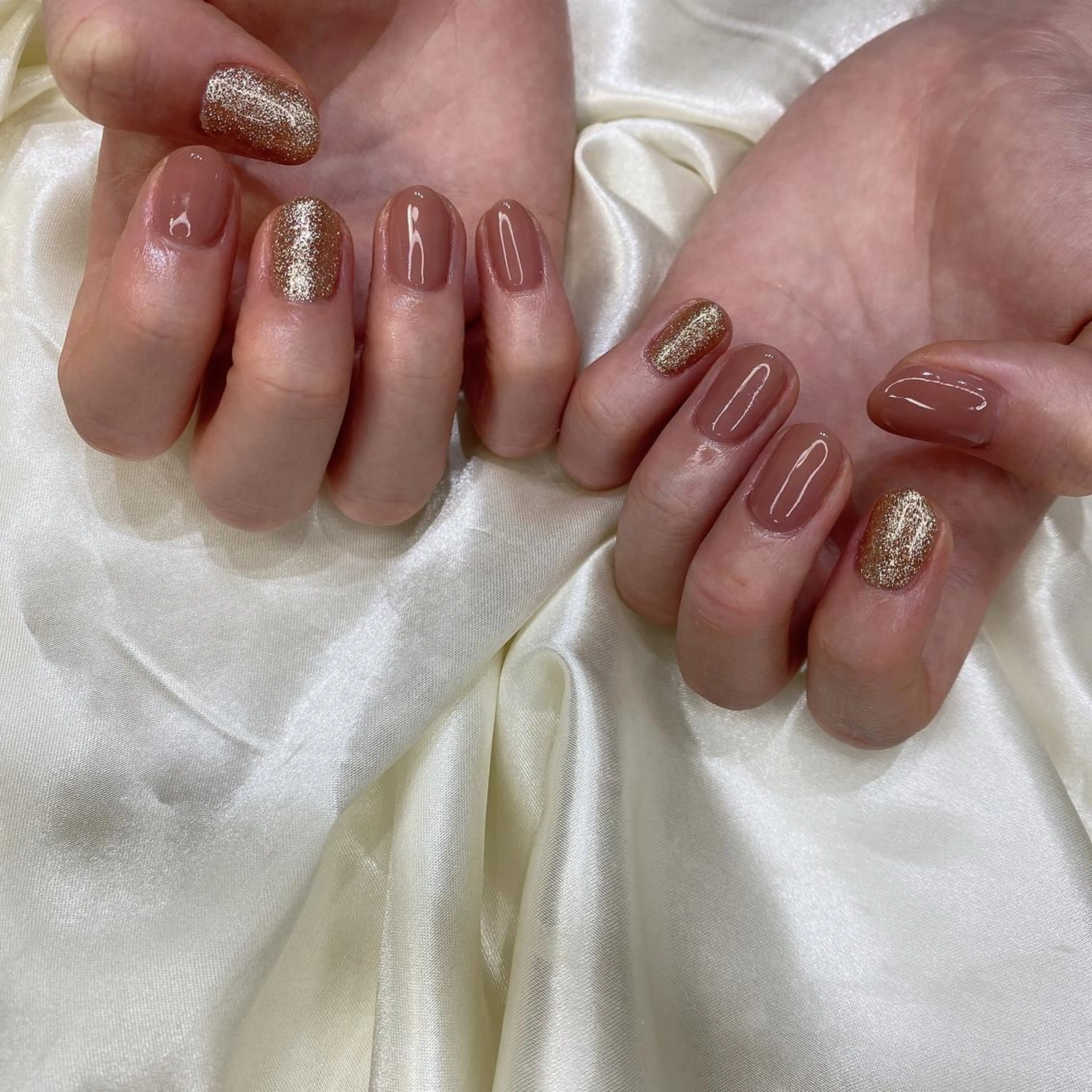 ネイル ハンドネイル 西岡 杏のネイルデザイン