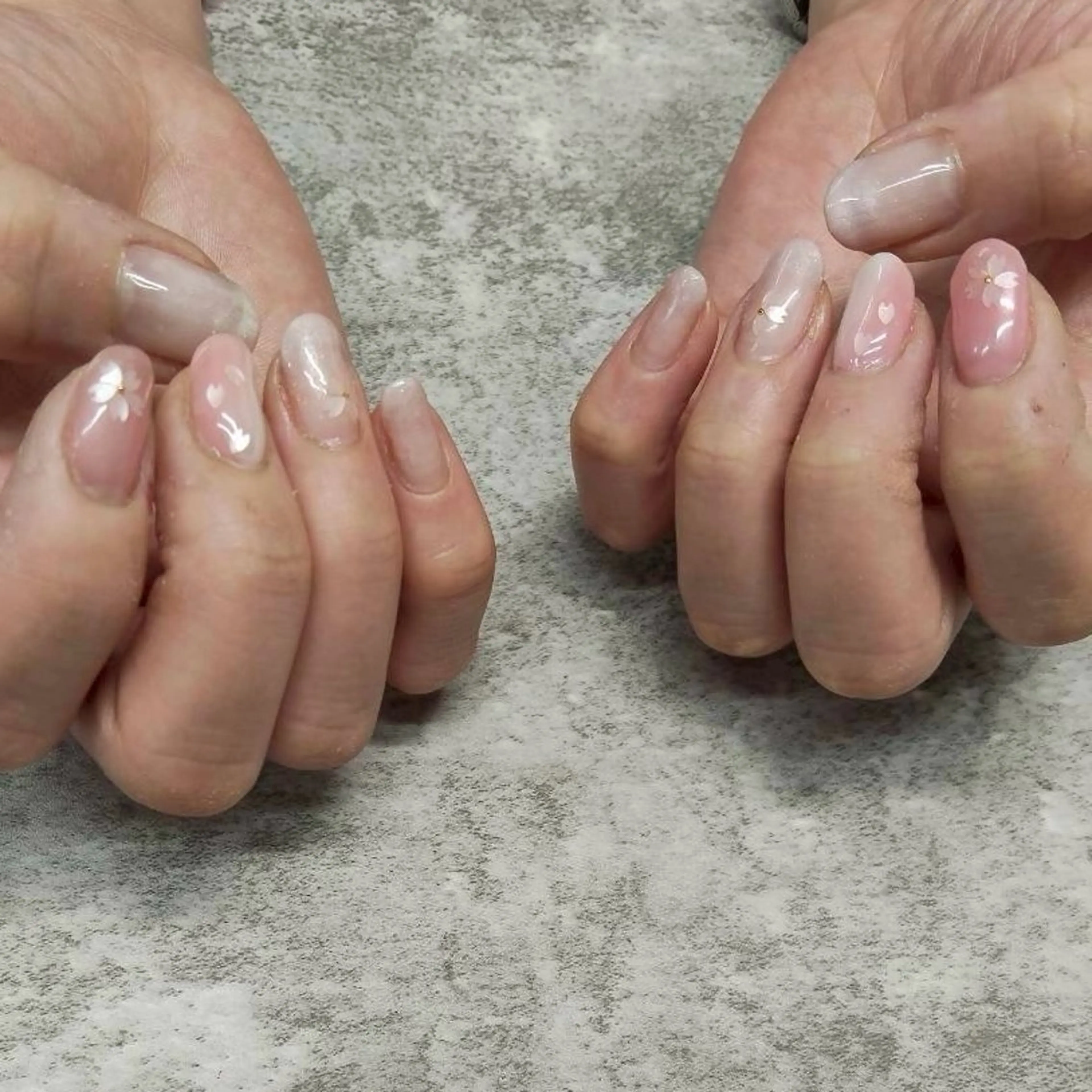 ネイル アートネイル ハンドネイル eme_ Mayukaのネイルデザイン