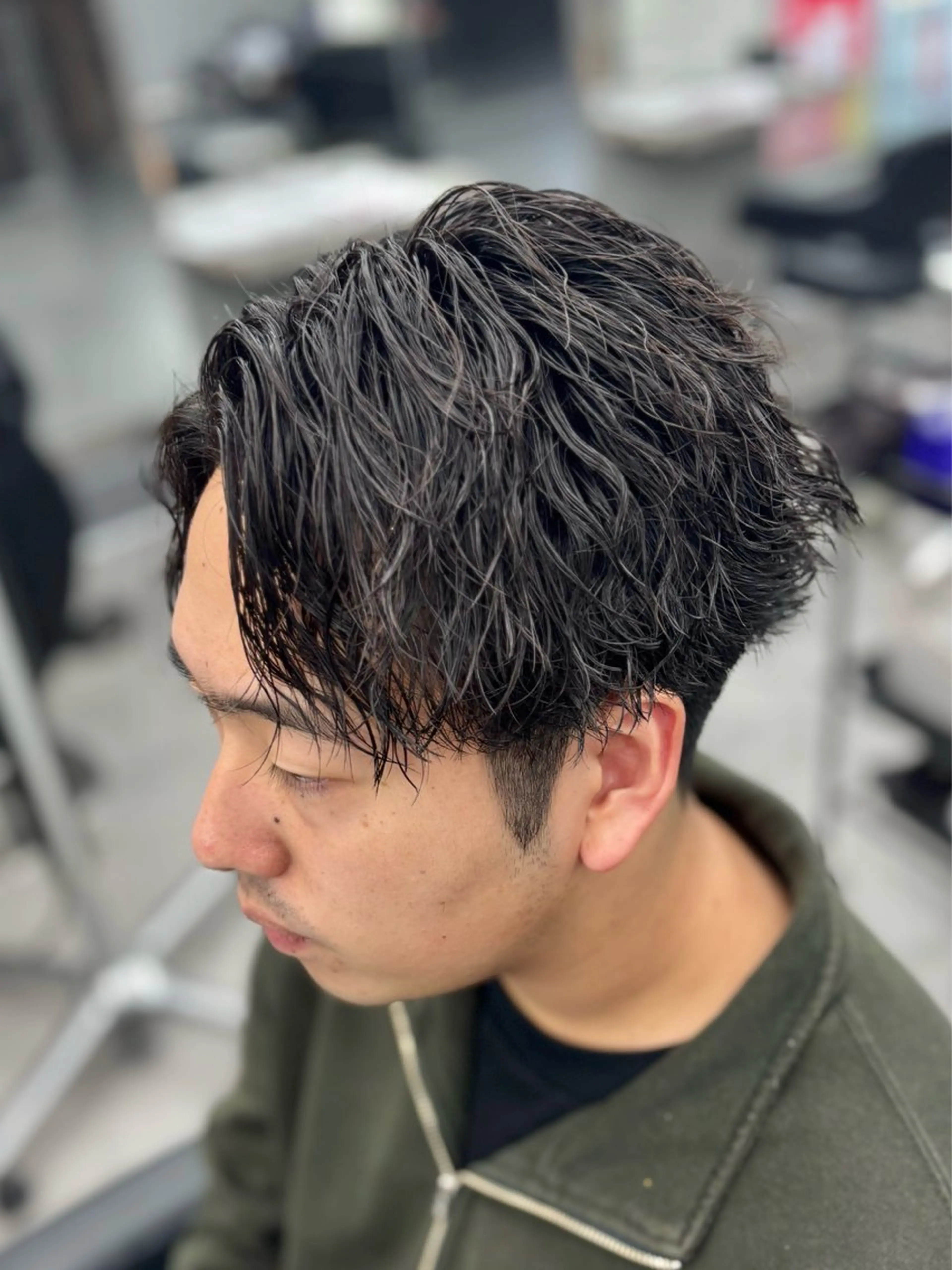 パーマ メンズ メンズパーマ カット パーマ 【ØVARL】🦁 メンズパーマ/レオのヘアスタイル