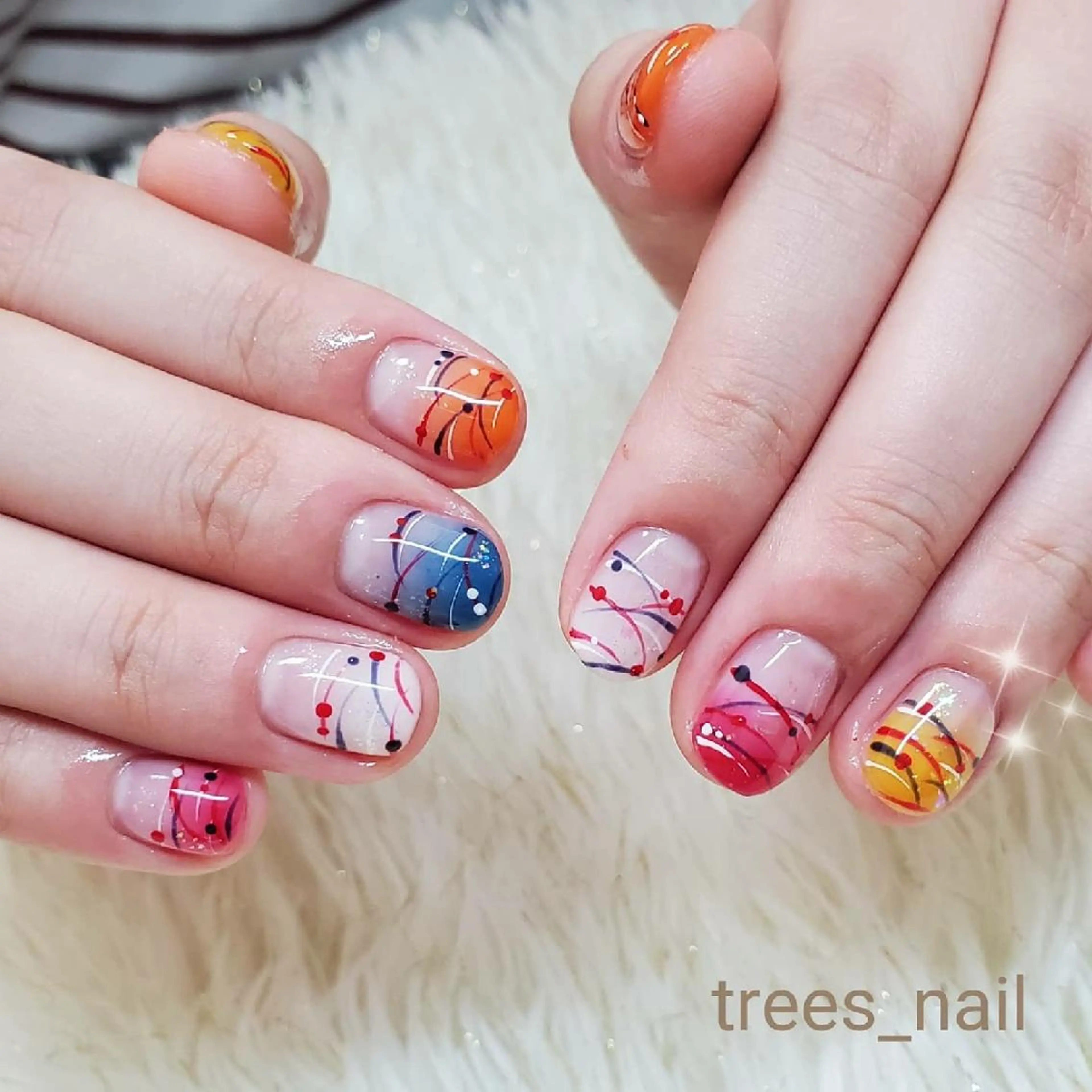 ネイル ハンドネイル フットネイル trees_ nailのネイルデザイン