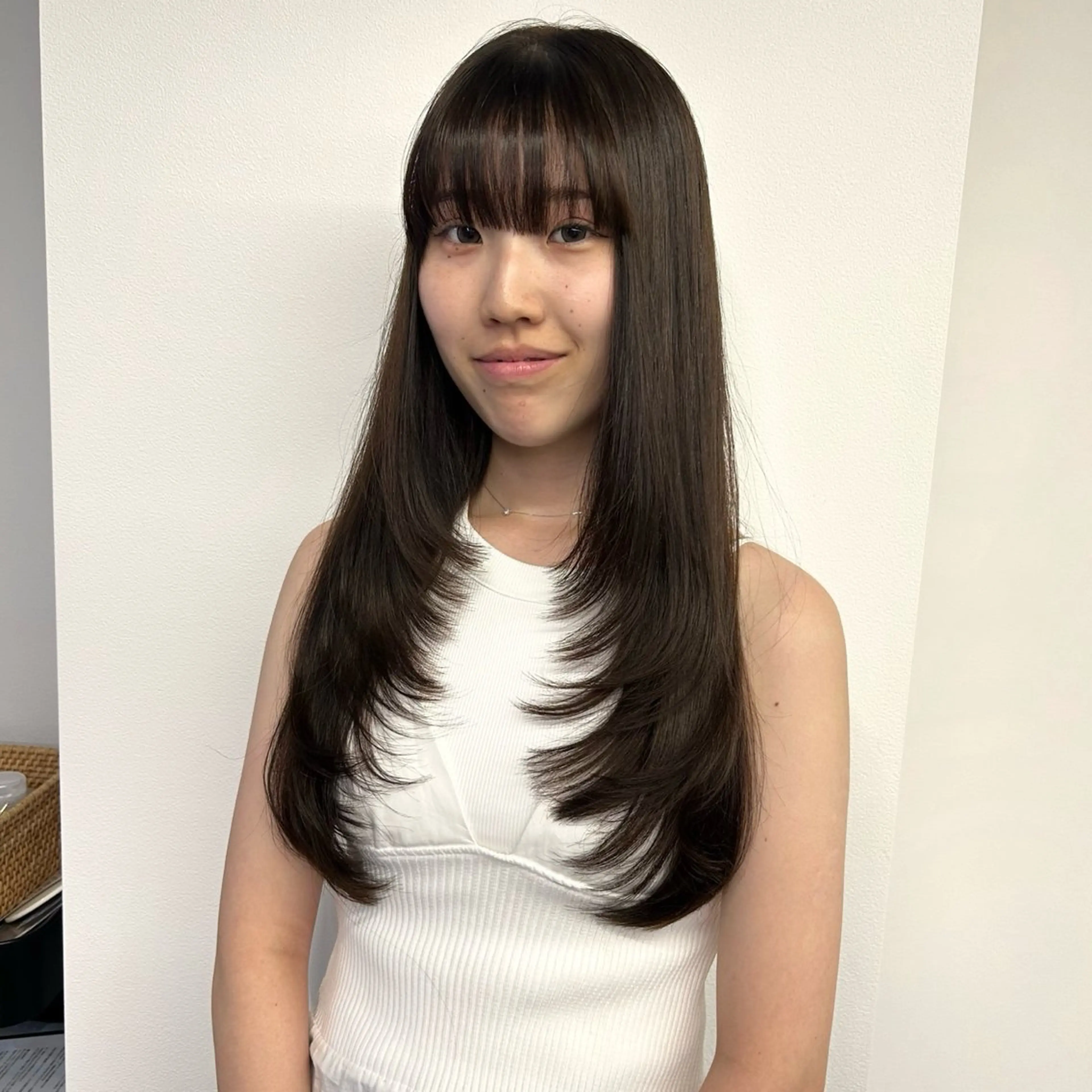 ロング レイヤーカット 髪質改善/艶カラー /透明感/石田桃子のヘアスタイル