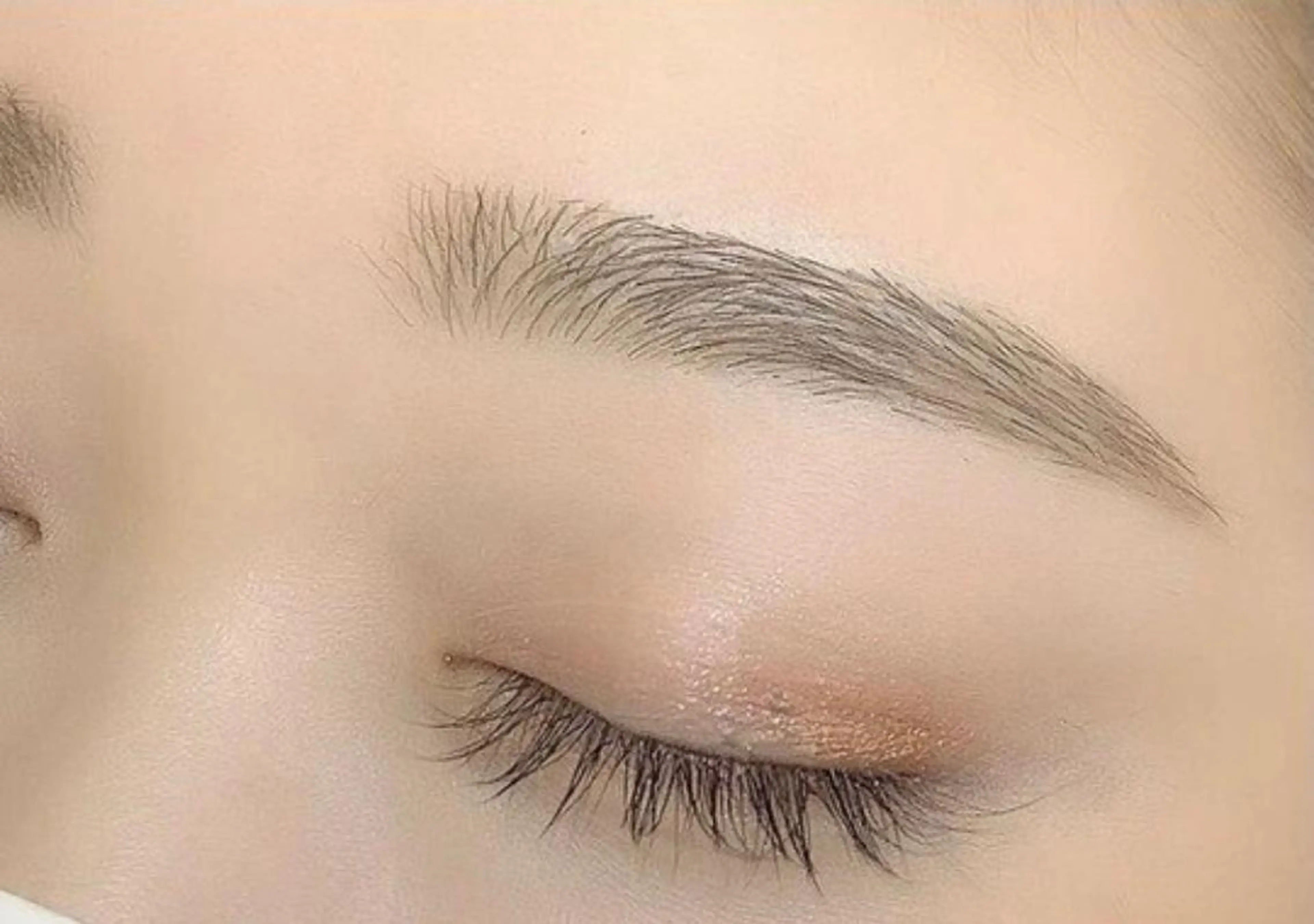 アイブロウ SourCil コレド日本橋のマツエク・マツパデザイン