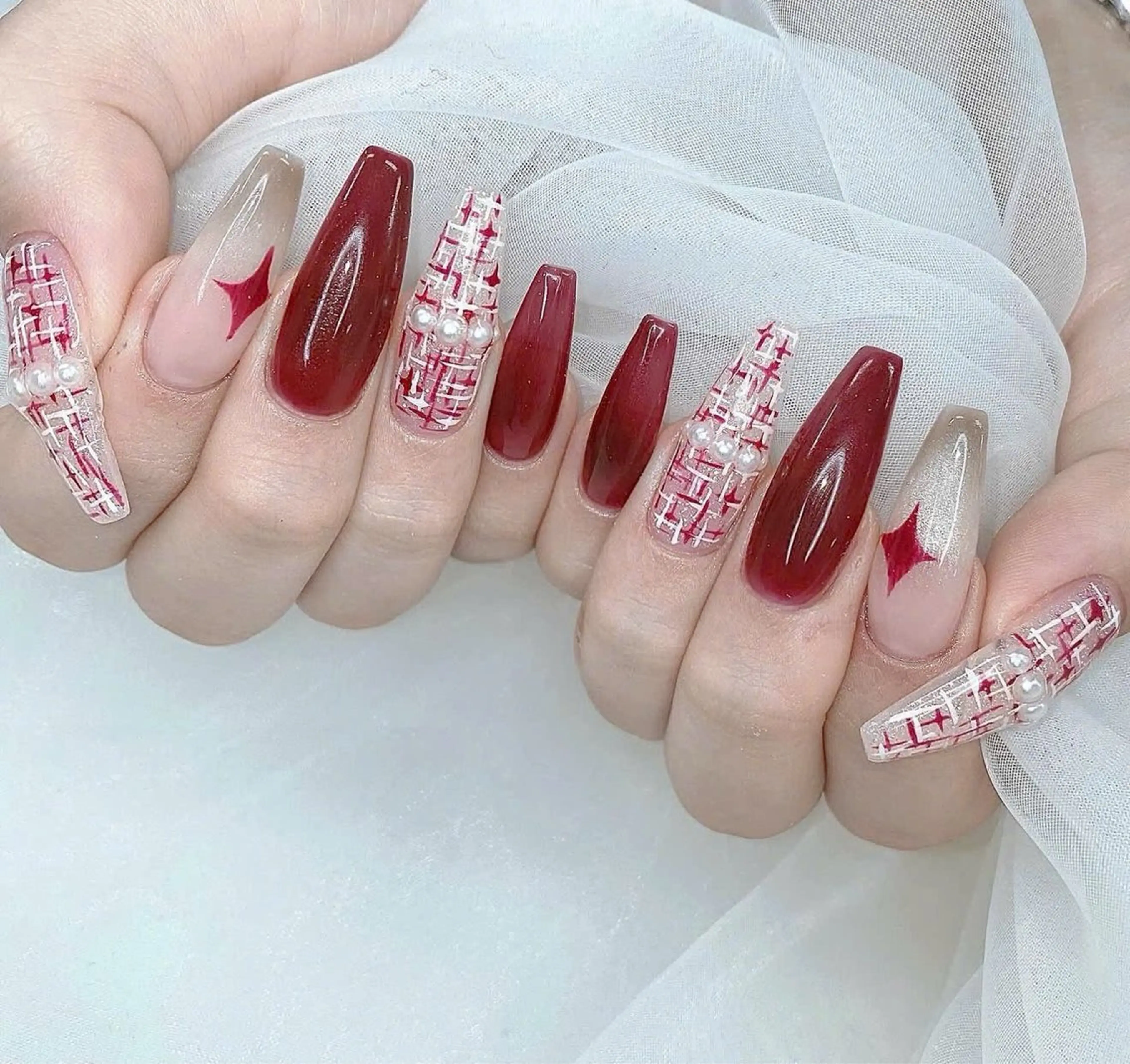 ネイル フラッシュネイル フレンチネイル グラデーション キラキラネイル 韓国ネイル Lina nail所属・Lunaa 池袋のネイルデザイン