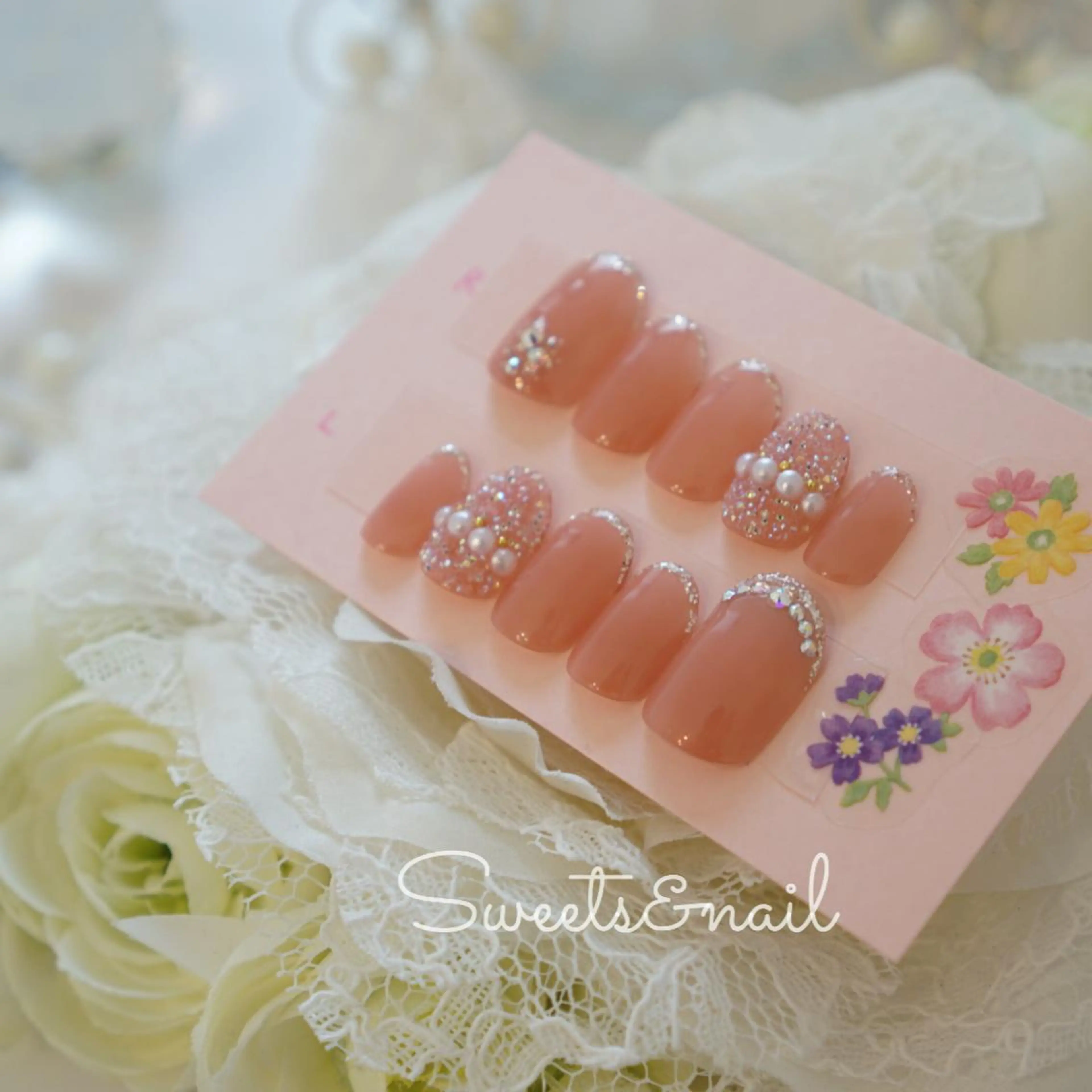 ネイル ネイルチップ ブライダルネイル Sweets＆ nail みなこのネイルデザイン