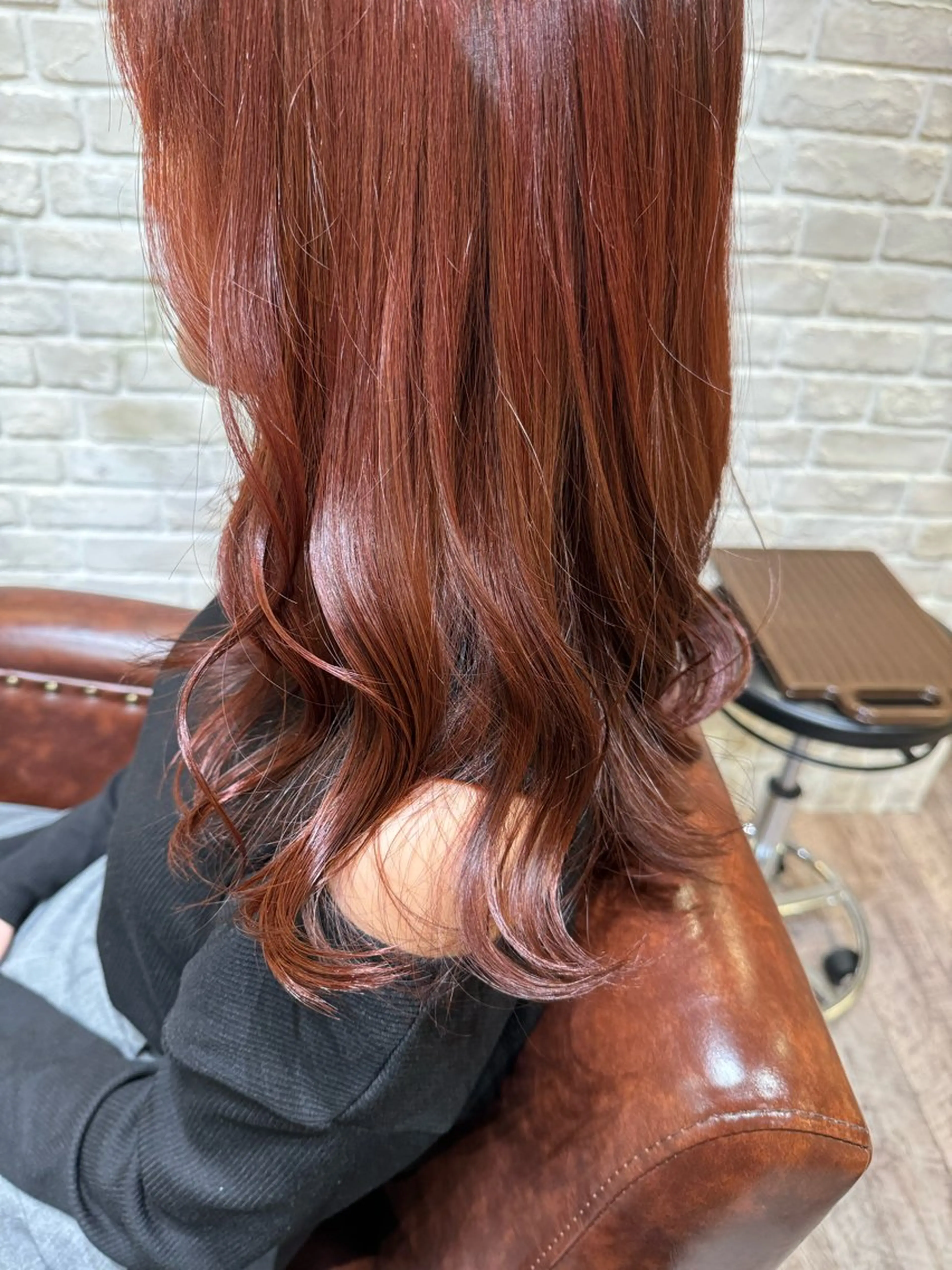 ロング カラー ブラウンカラー レッドカラー レッドブラウン 野口 菜緒のヘアスタイル