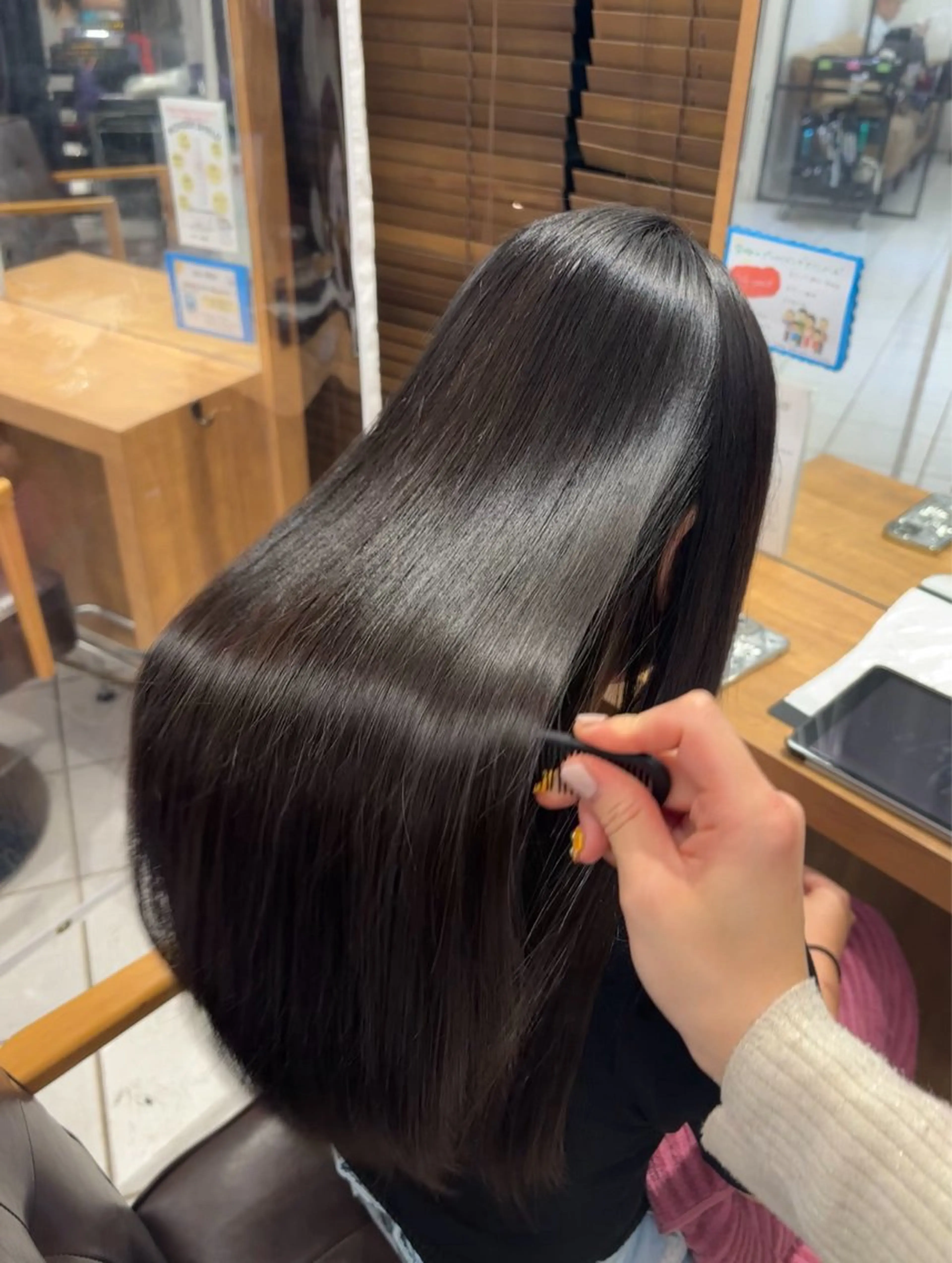 ノンダメージ✨ホリスティックストレートの写真