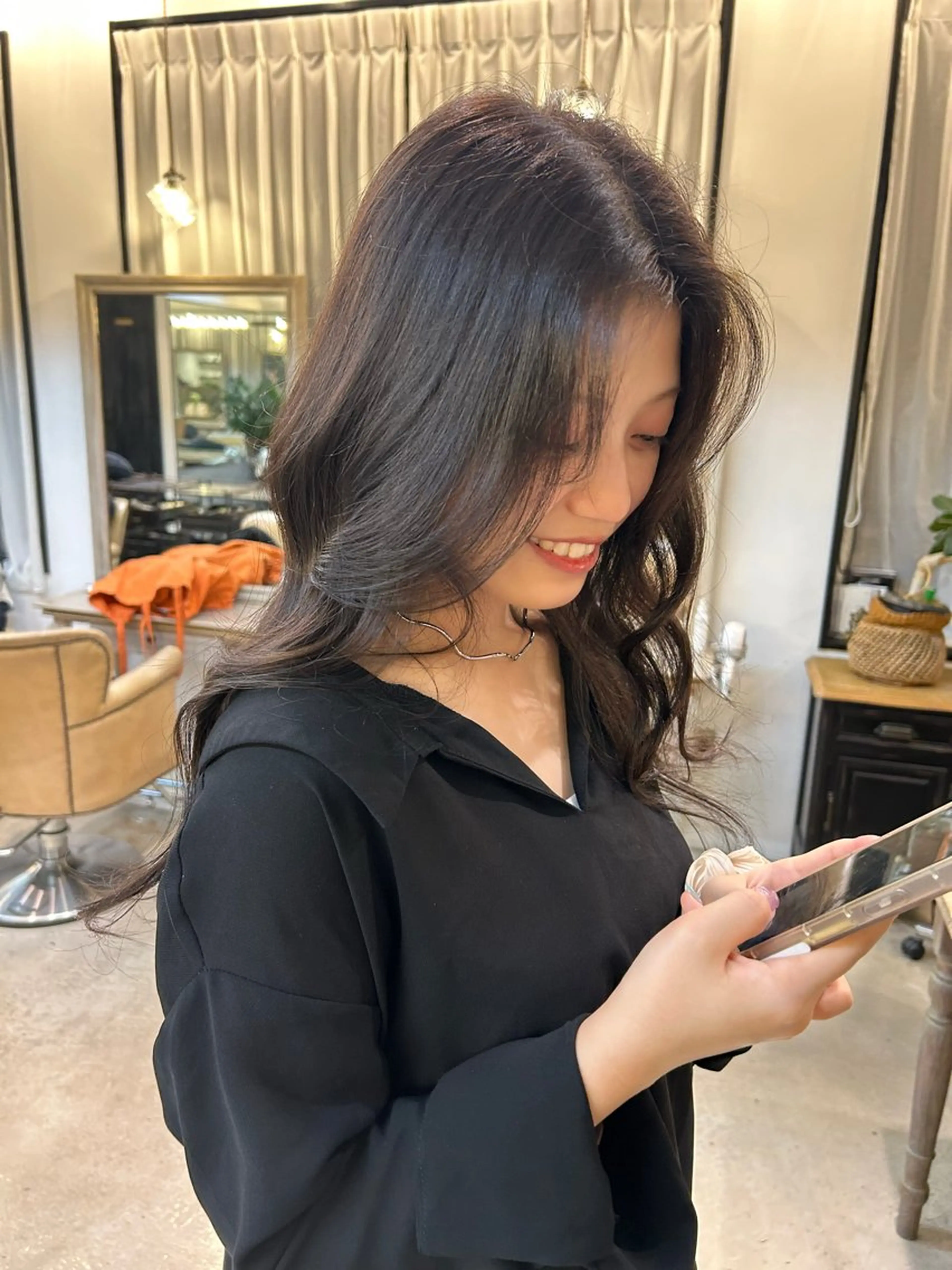 ロング カラー 透明感カラー グレージュ maison by HAVANA 経堂所属・田中 陽菜乃のヘアスタイル