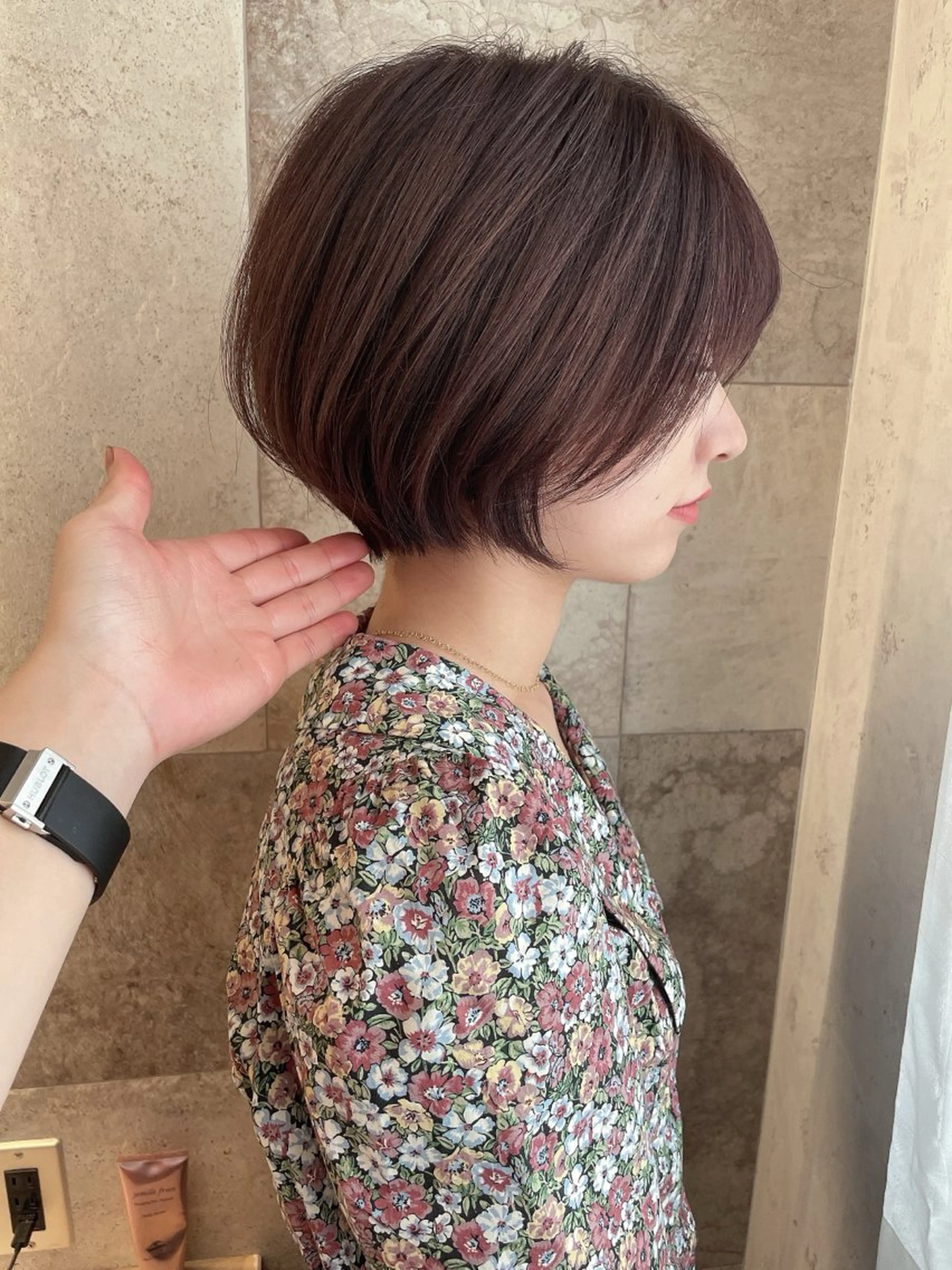 ショート カラー ボブ ショートヘア トリートメント 木屋元一/透明感 /前髪/レイヤーのヘアスタイル