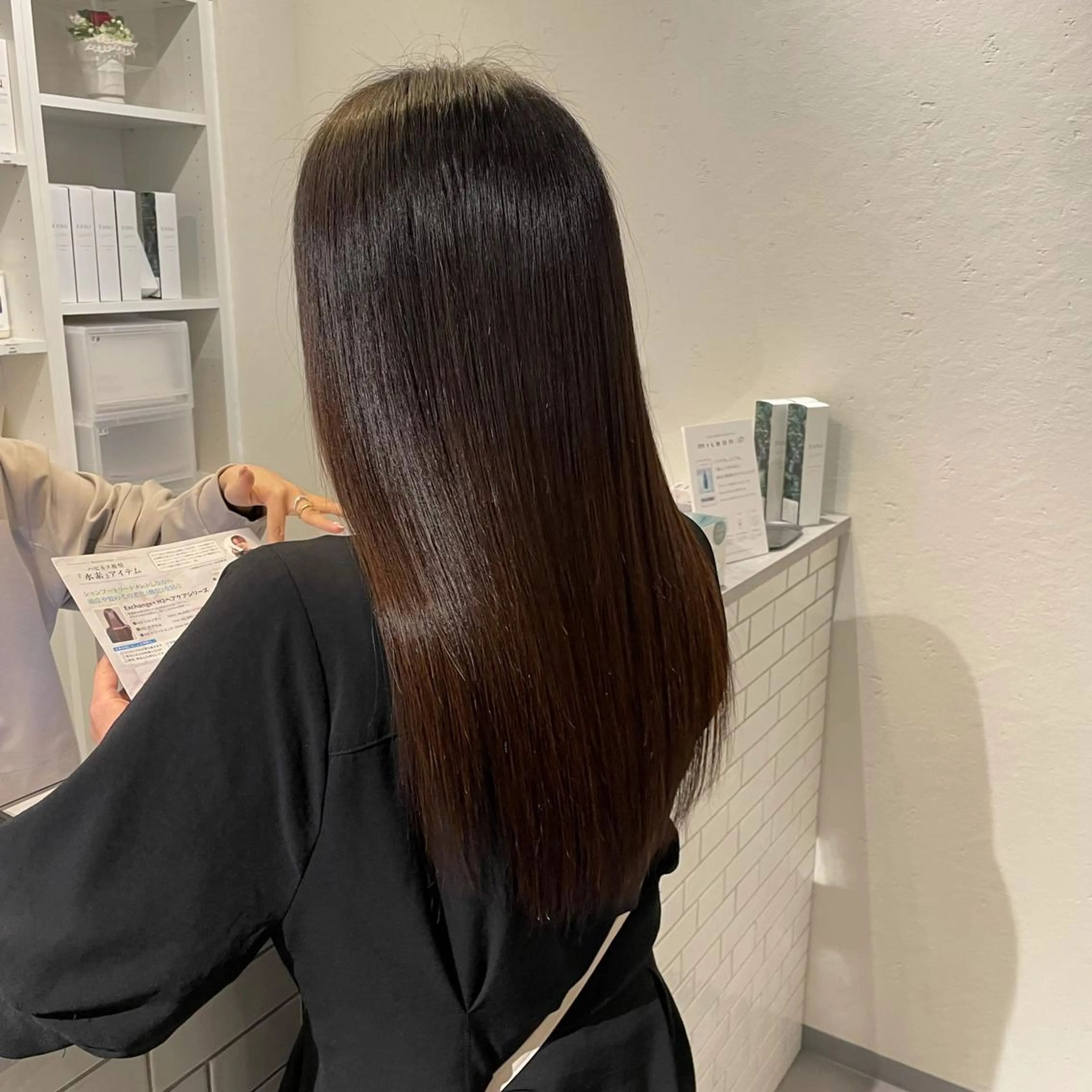 ロング 藤田一輝 【美髪職人】のヘアスタイル