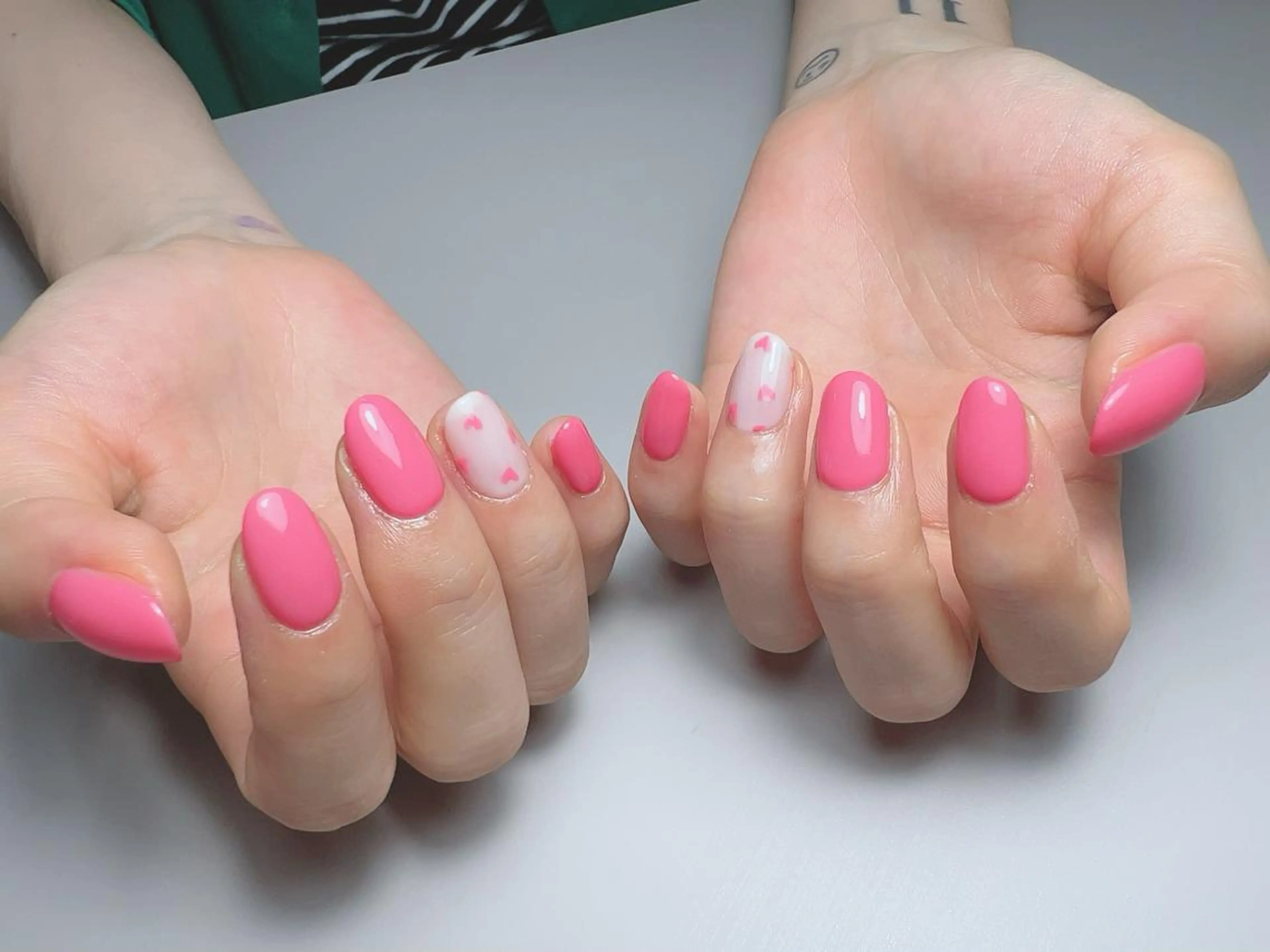 ネイル 𝐑𝐞𝐯𝐢𝐨 ___堺市西区のマツエク・マツパデザイン