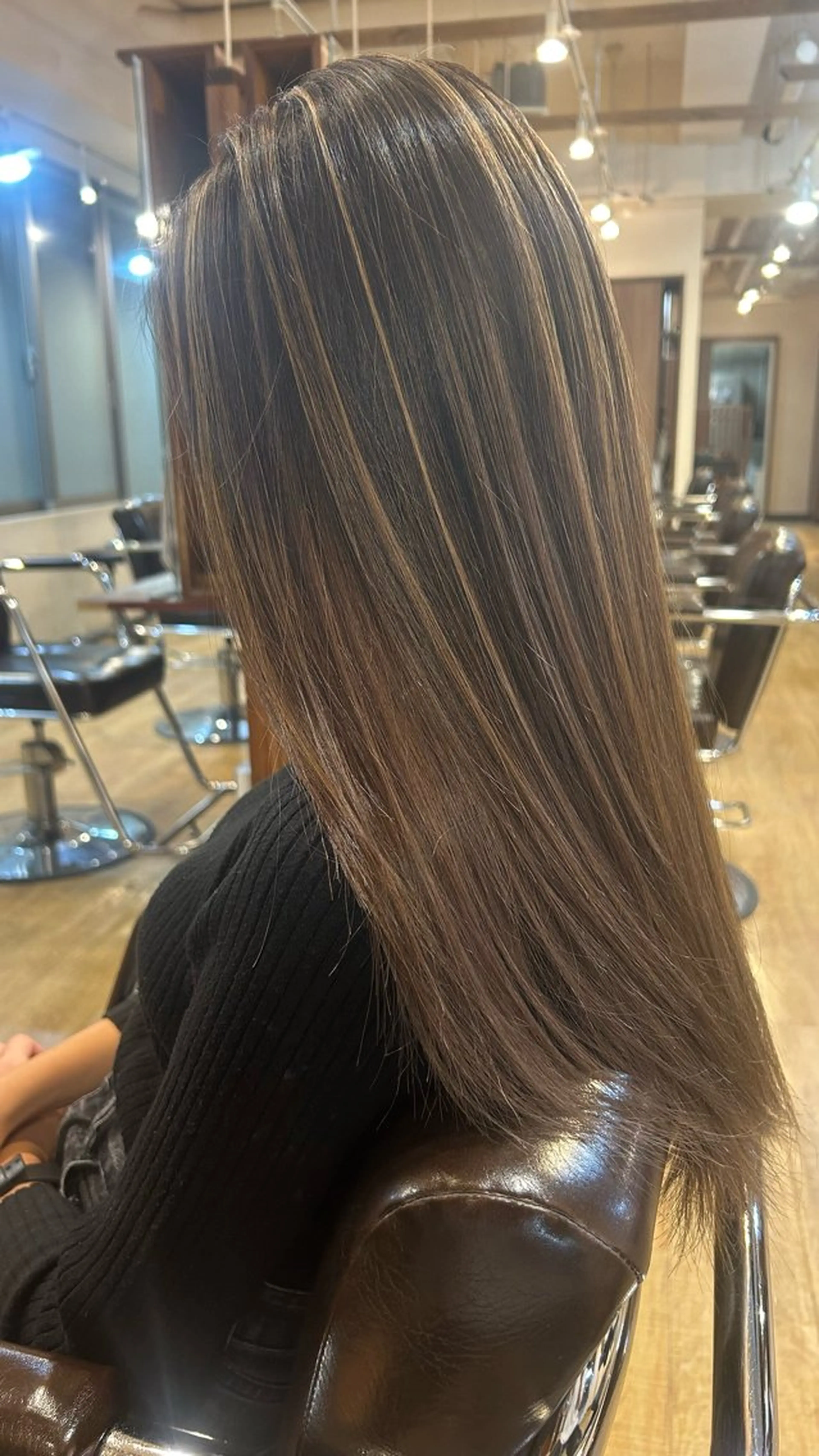 ロング カラー バレイヤージュ ブリーチ ハイライトカラー ハイライト レイヤーカット カット ヘアカラー 竹井俊介/ハイトーン /白髪ぼかしのヘアスタイル