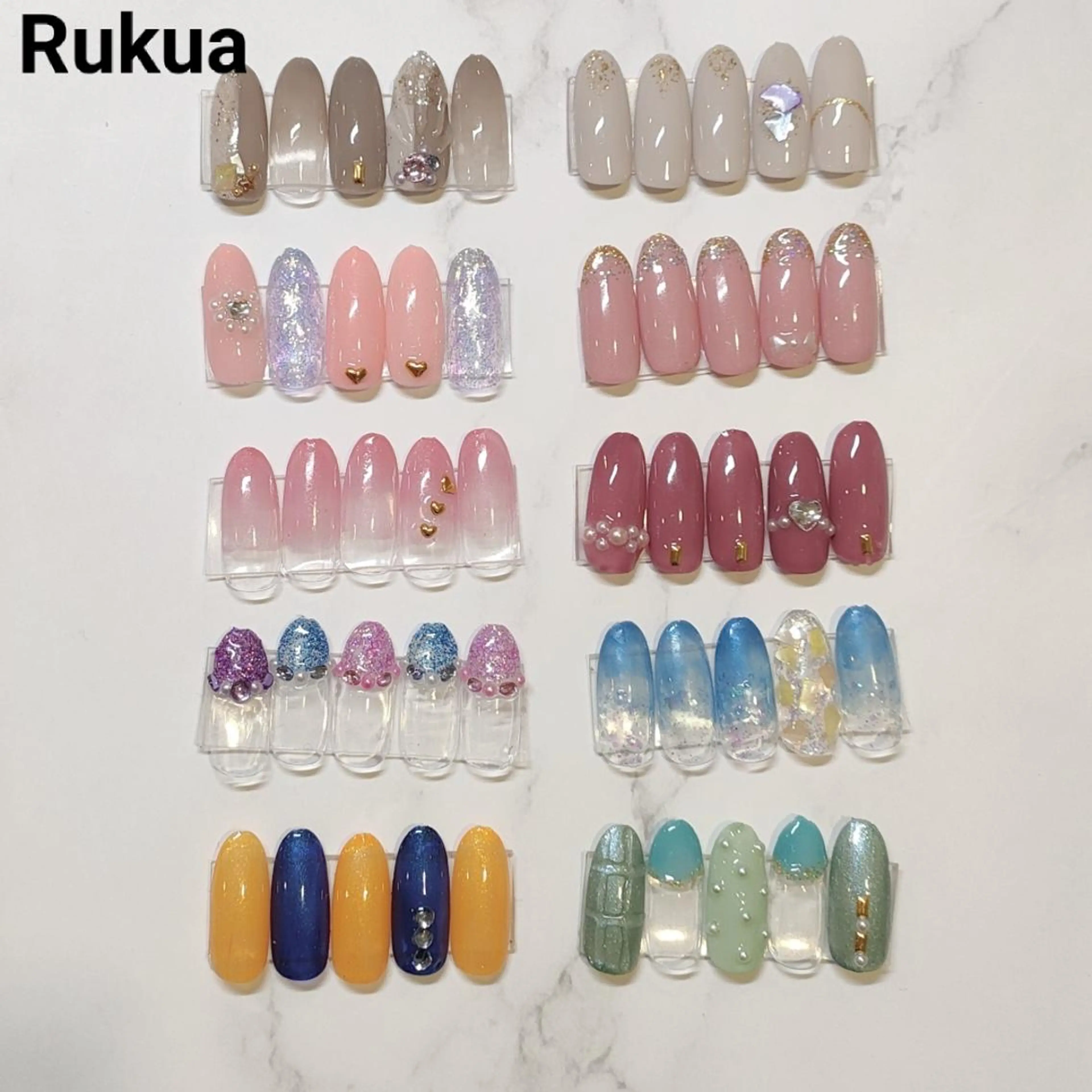 ネイル ハンドネイル 吉澤 友恵のネイルデザイン