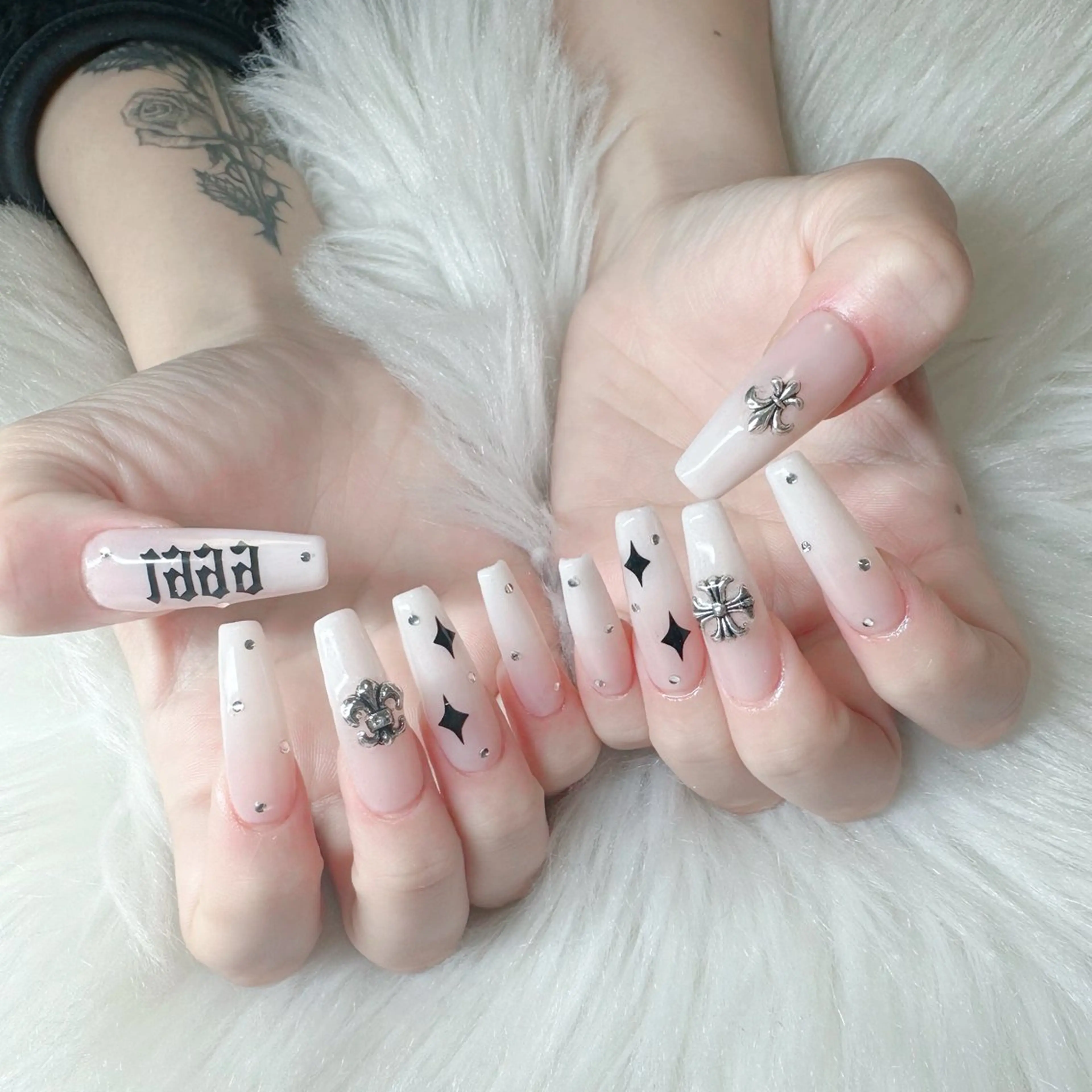 ネイル bianca南風原店 imanishiのネイルデザイン