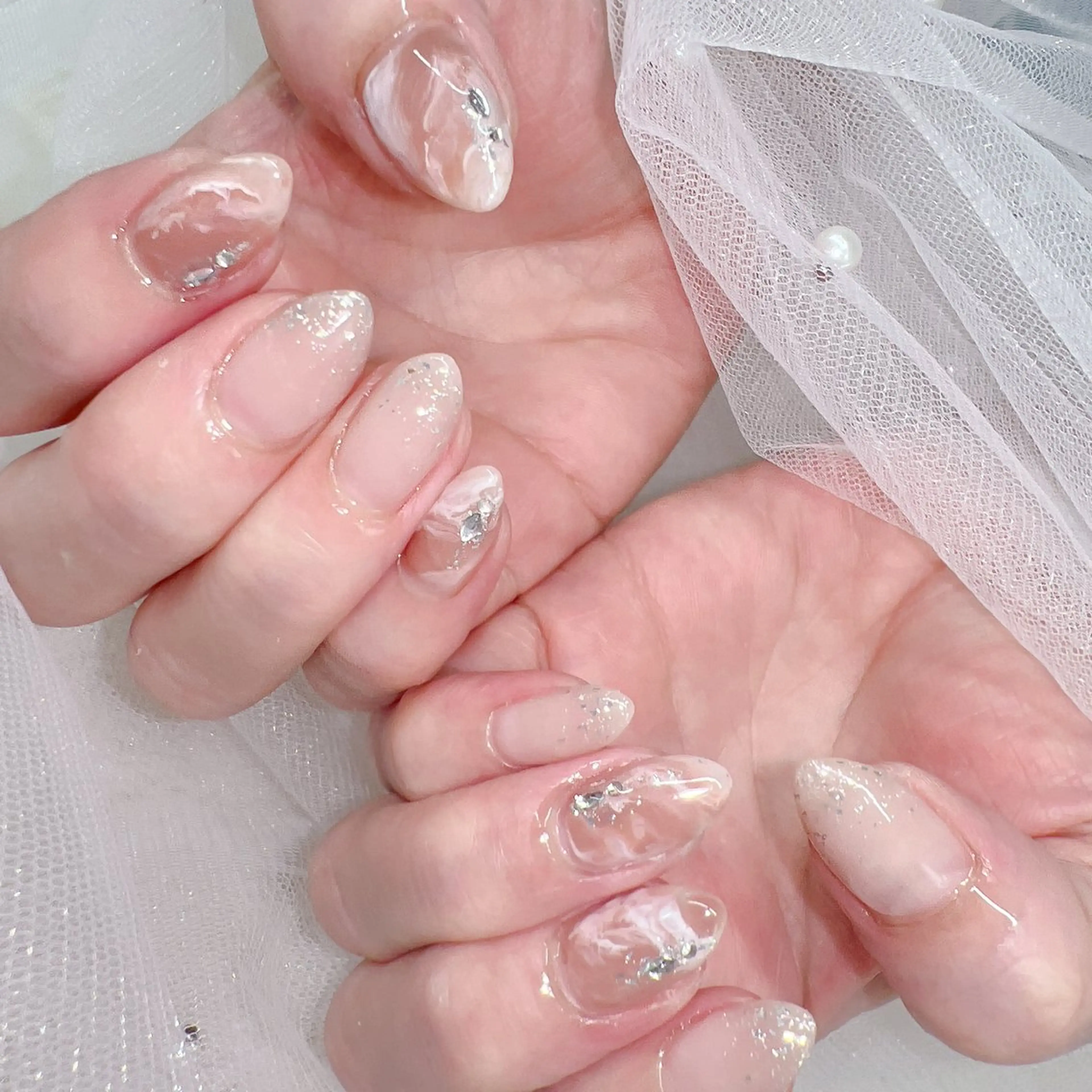 ネイル 大理石ネイル(マーブル) ニュアンスネイル ハンドネイル Emi lyのネイルデザイン