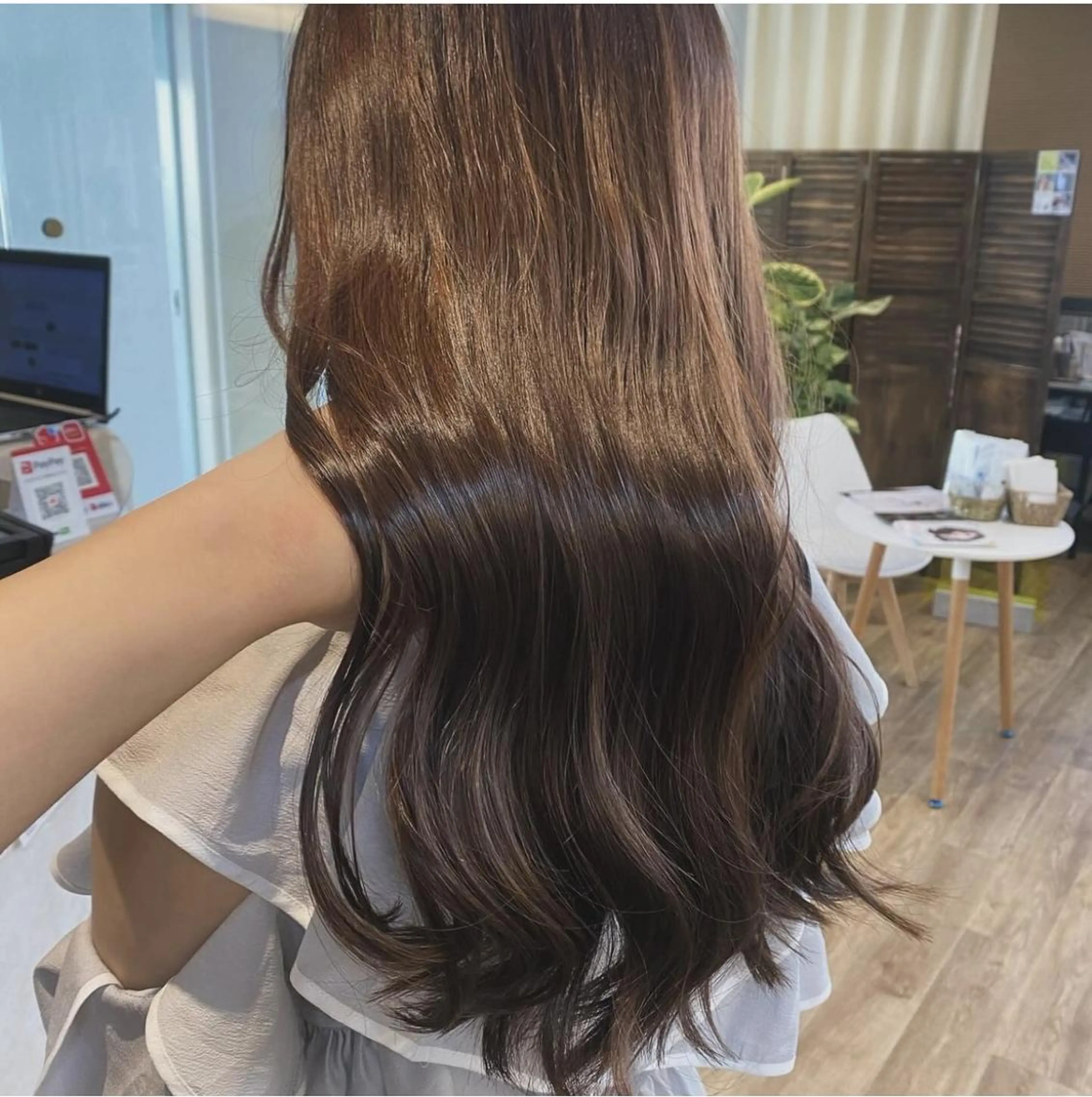 セミロング ヘアカラー トリートメント snowdrop 和田のヘアスタイル