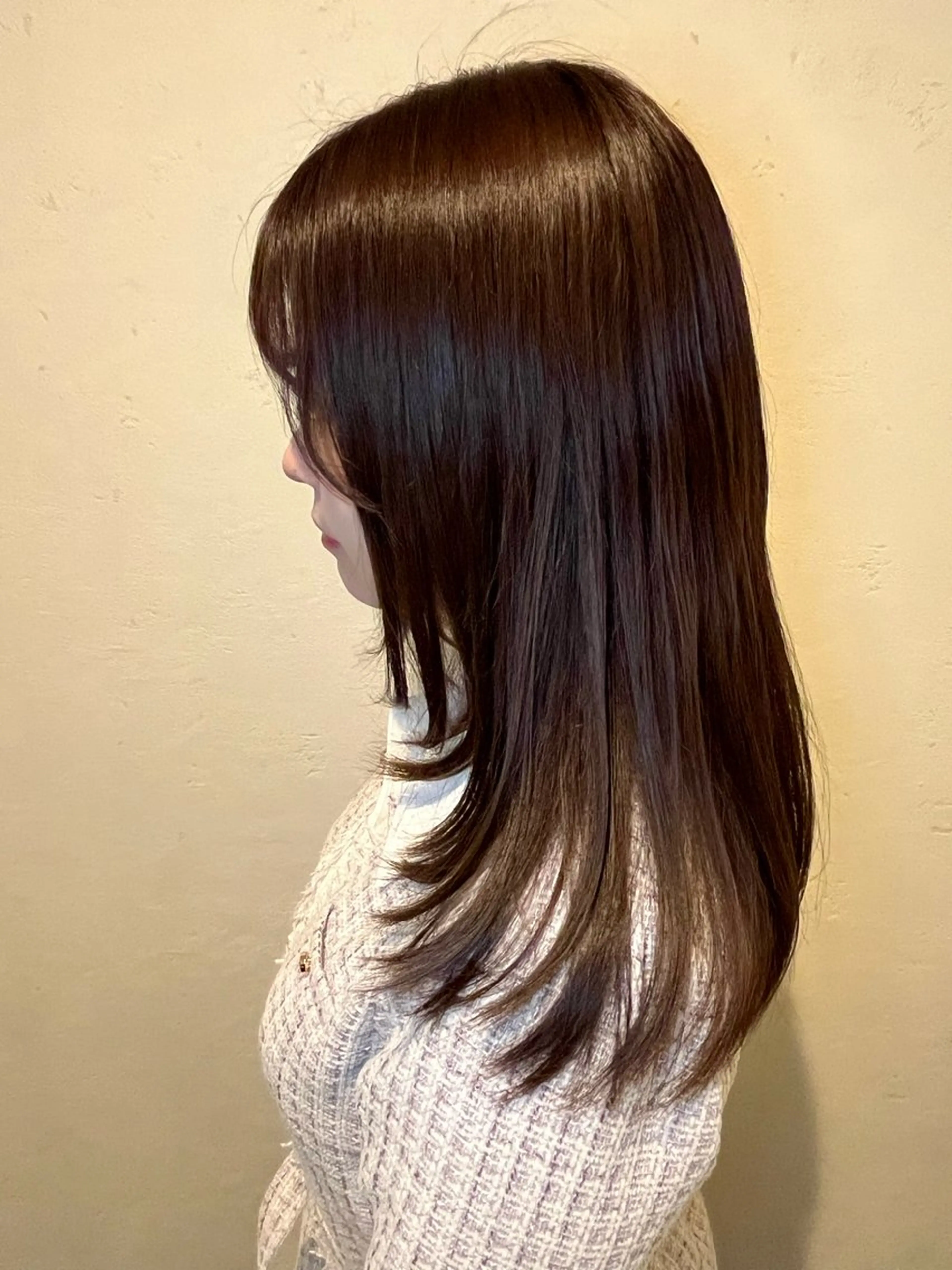 セミロング カラー 伊藤 さやかのヘアスタイル