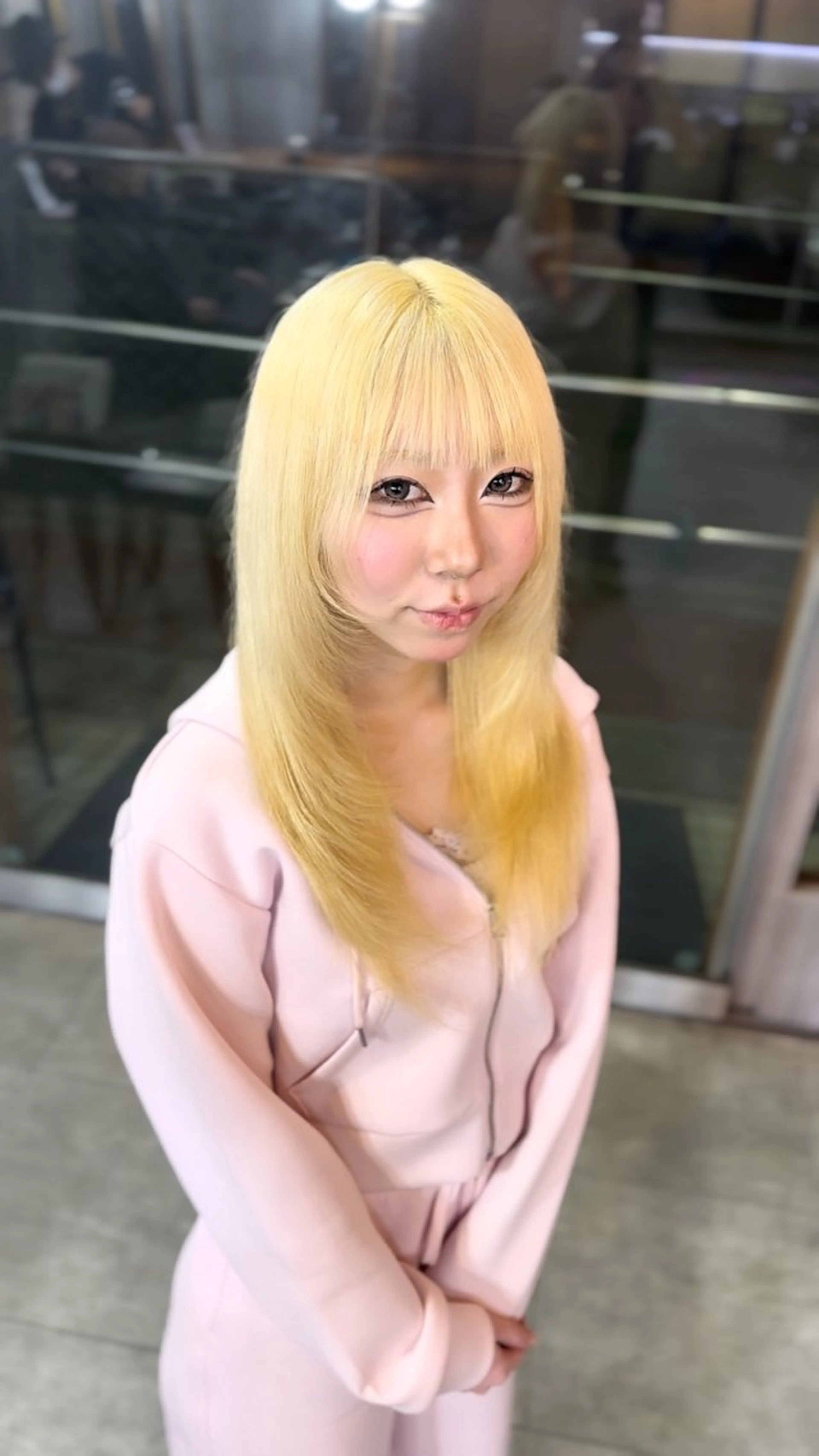 セミロング ヘアカラー MIRAC所属・uda 抜きっぱなし /最高級エクステのヘアスタイル