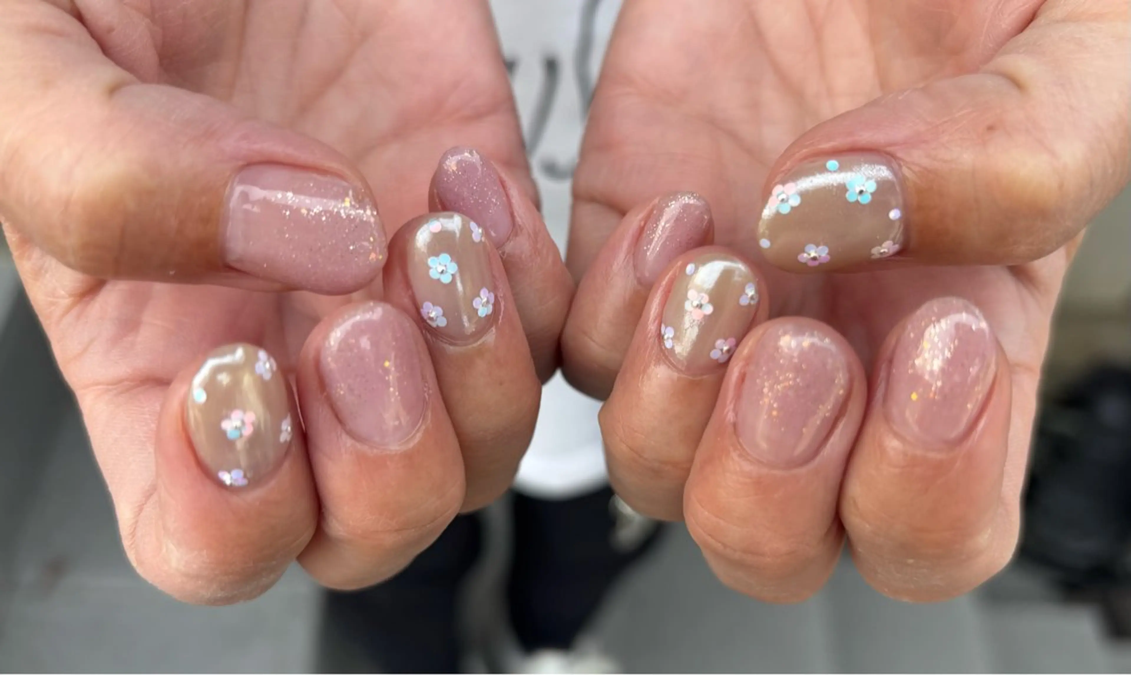 ネイル nailsalon esのネイルデザイン