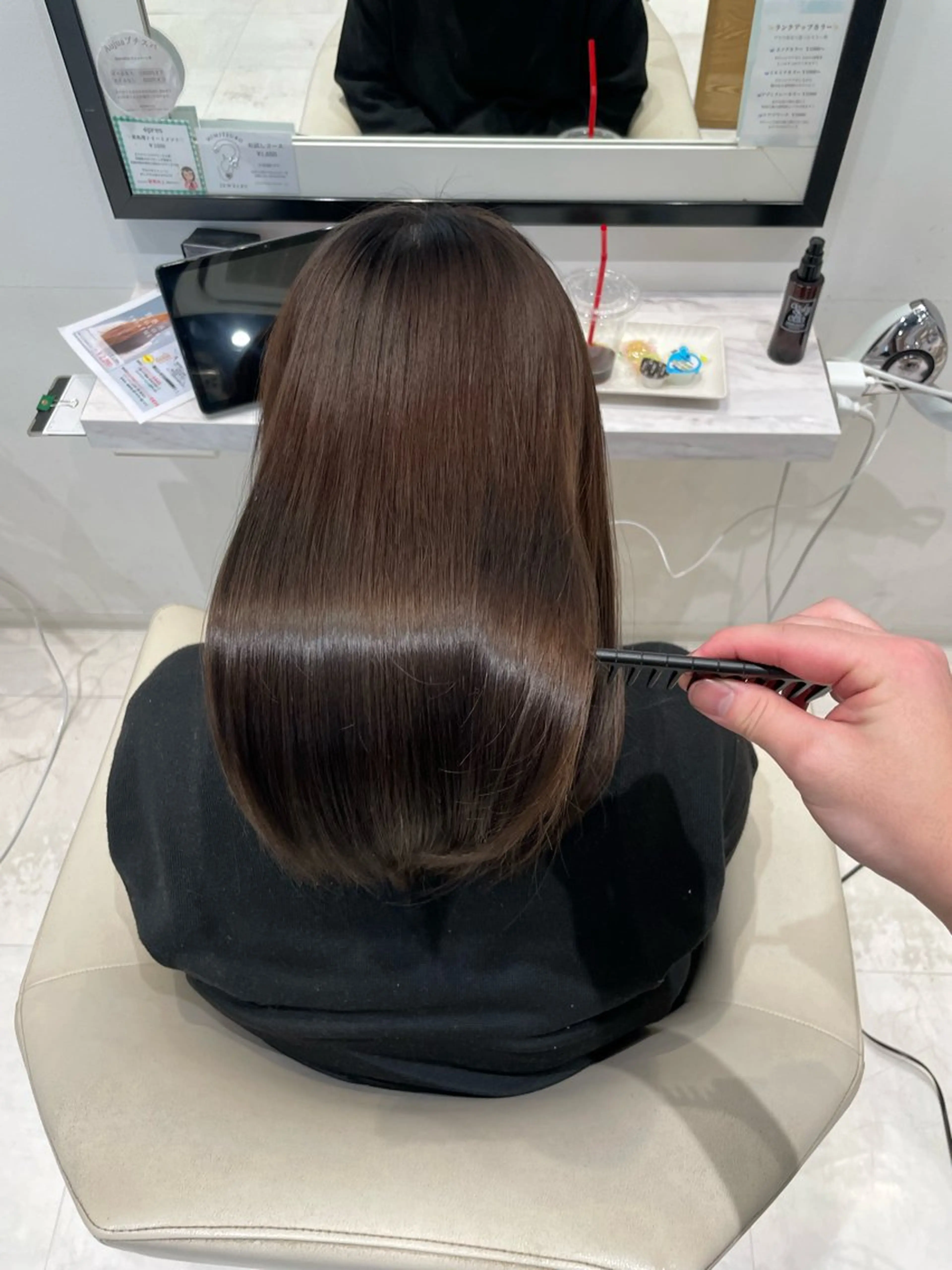 ロング カラー 透明感カラー イルミナカラー トリートメント カット ヘアカラー トリートメント k-twoたき✨艶感 カラー／美髪矯正のヘアスタイル