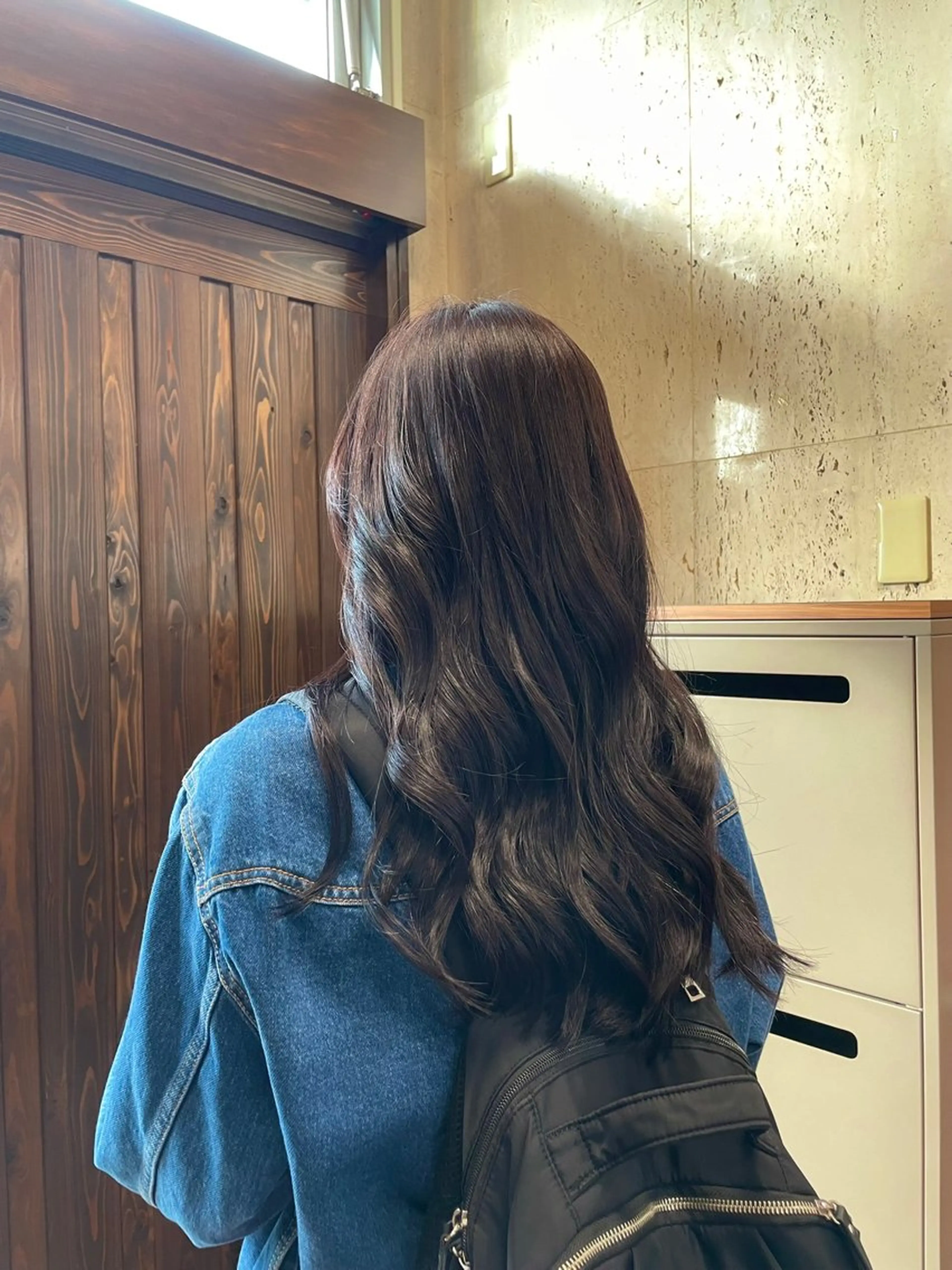 ロング ヘアカラー 上島 未緒のヘアスタイル