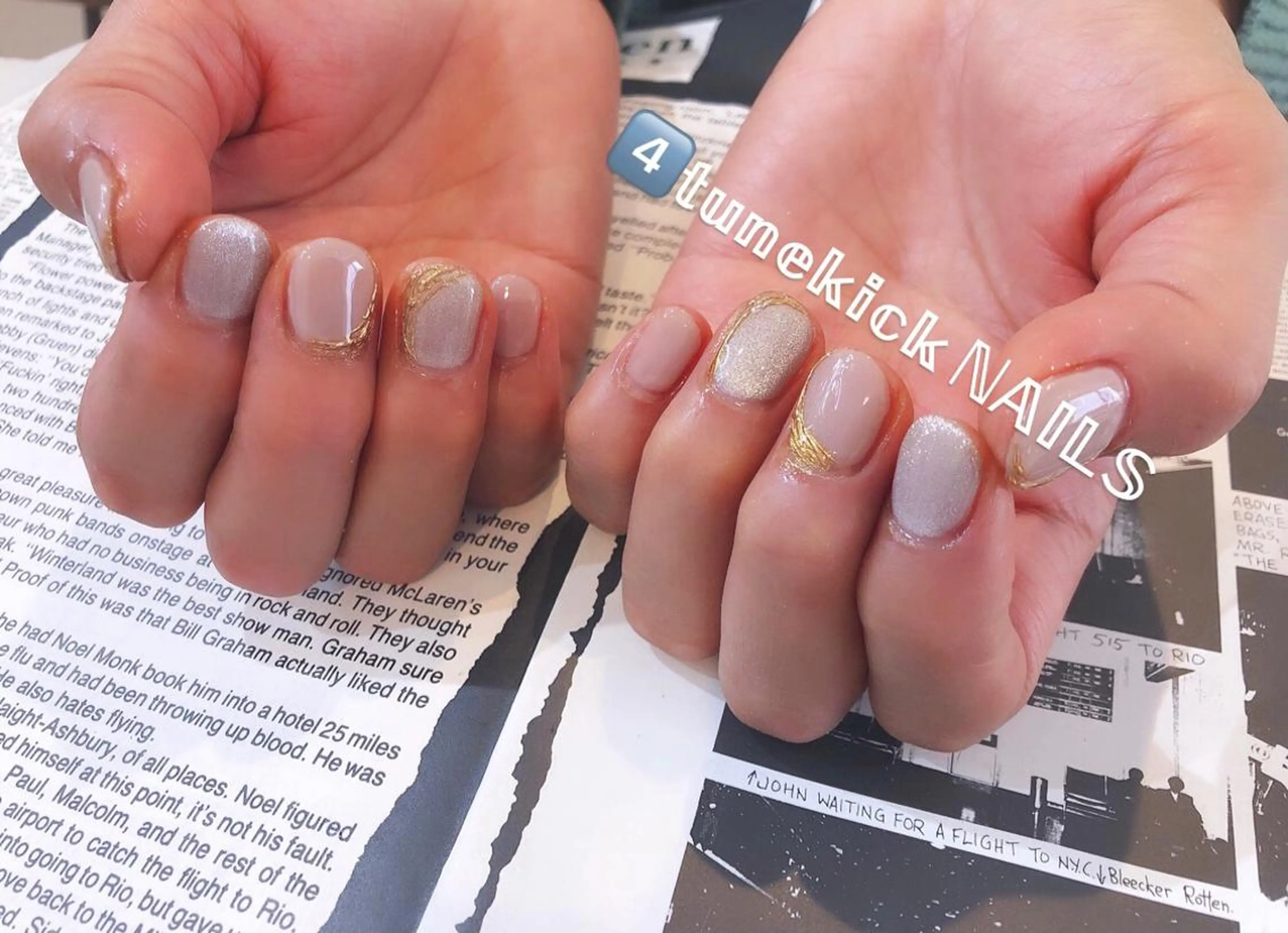 ネイル マグネットネイル 4tunekick NAILS(フォーチュンキックネイルズ)所属・星野 淳子のネイルデザイン