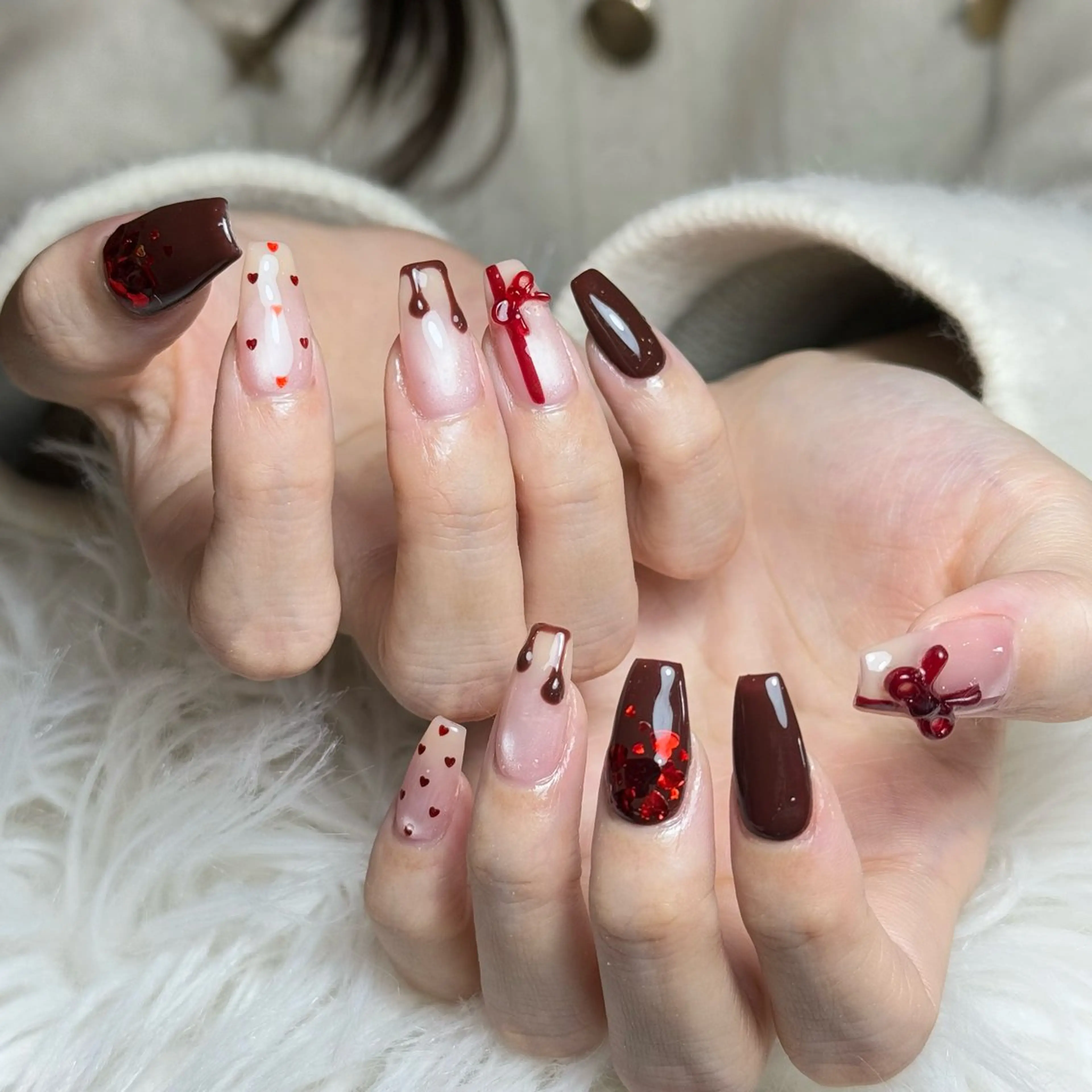 ネイル チークネイル フレンチネイル グラデーション キラキラネイル 韓国ネイル ハンドネイル Risa_ Nailのネイルデザイン