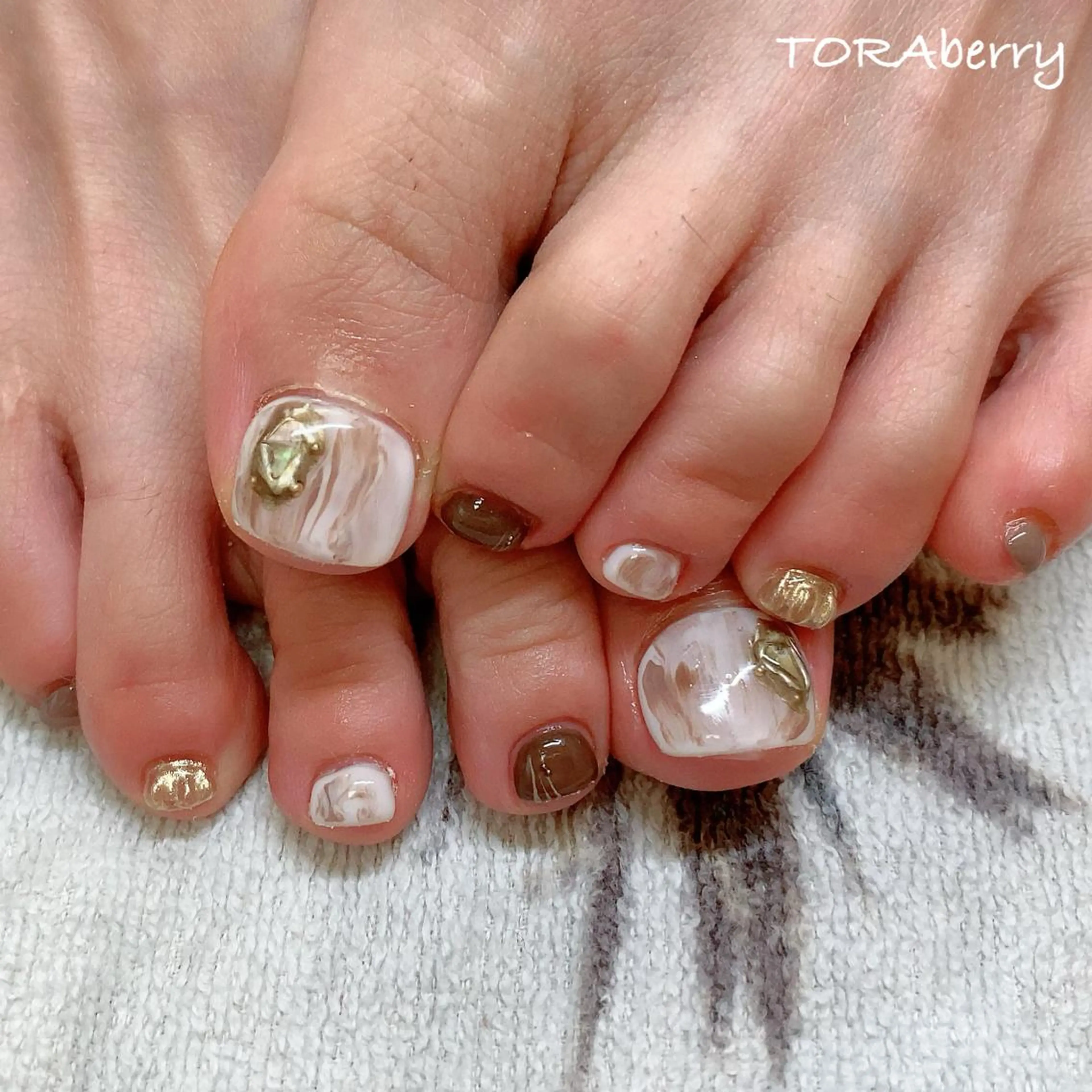 ネイル フットネイル ネイリスト なつみのネイルデザイン