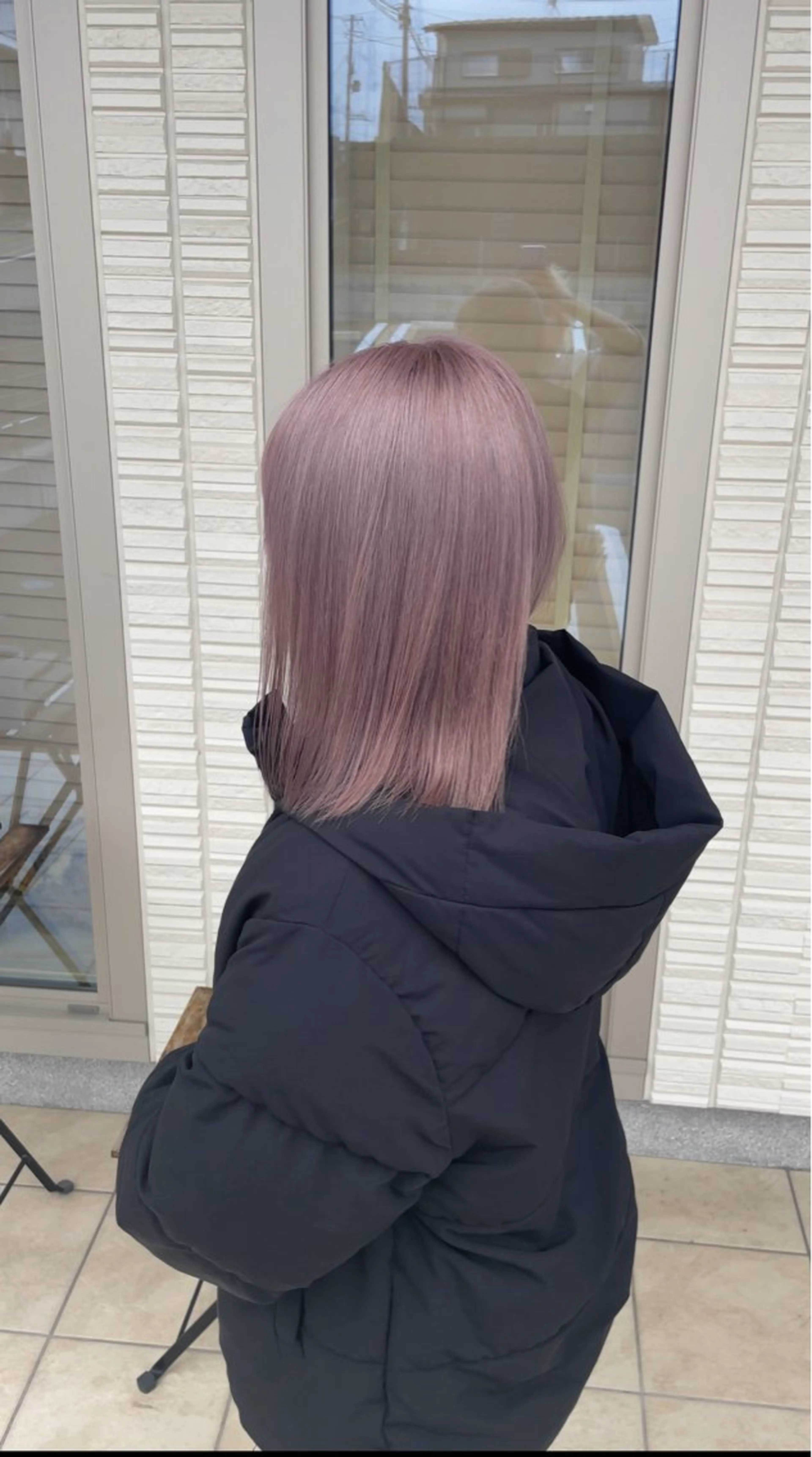 セミロング カラー ブリーチ ヘアカラー トリートメント 橋本翔 /レイヤーカットのヘアスタイル