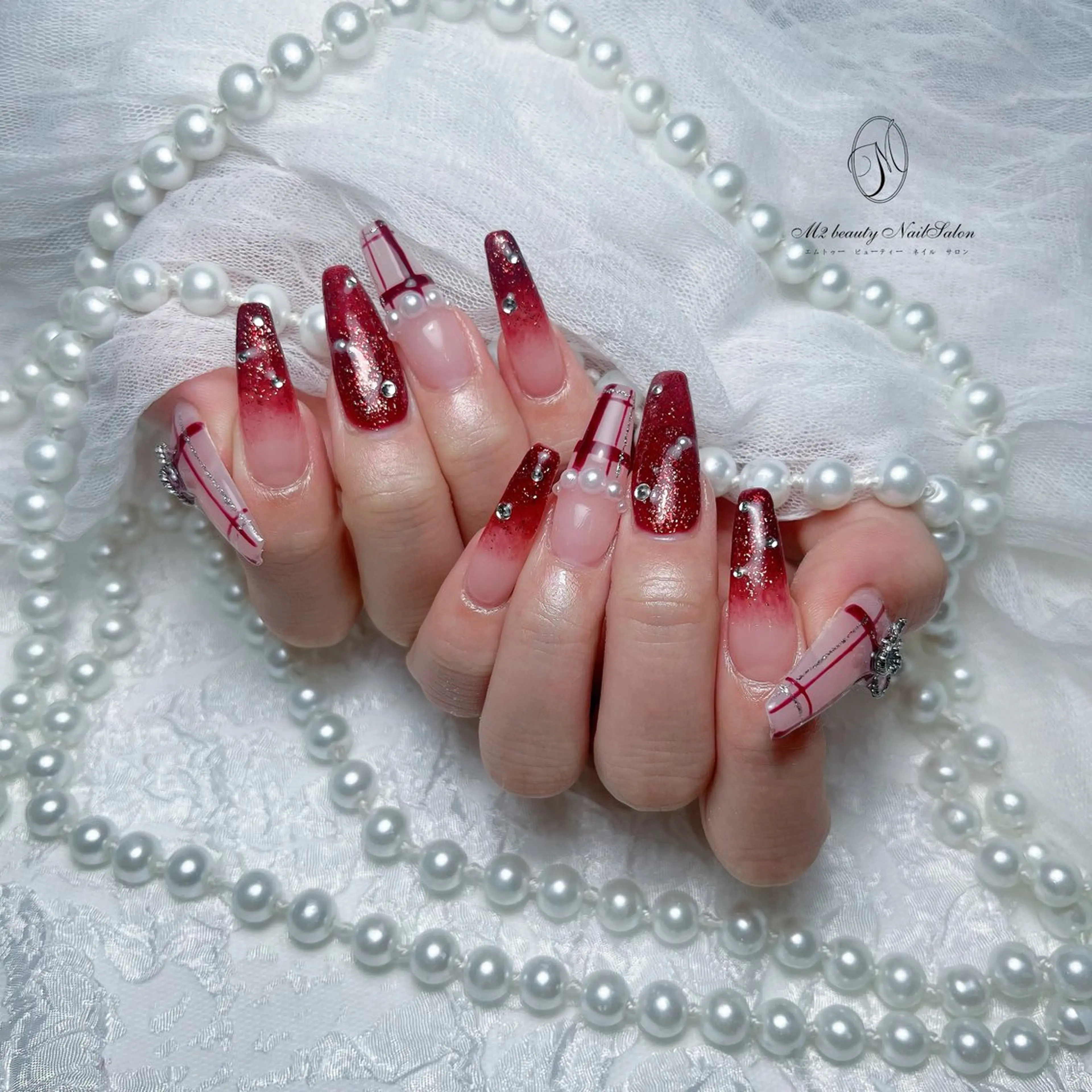 ネイル ハンドネイル M2 BEAUTY Marieのネイルデザイン