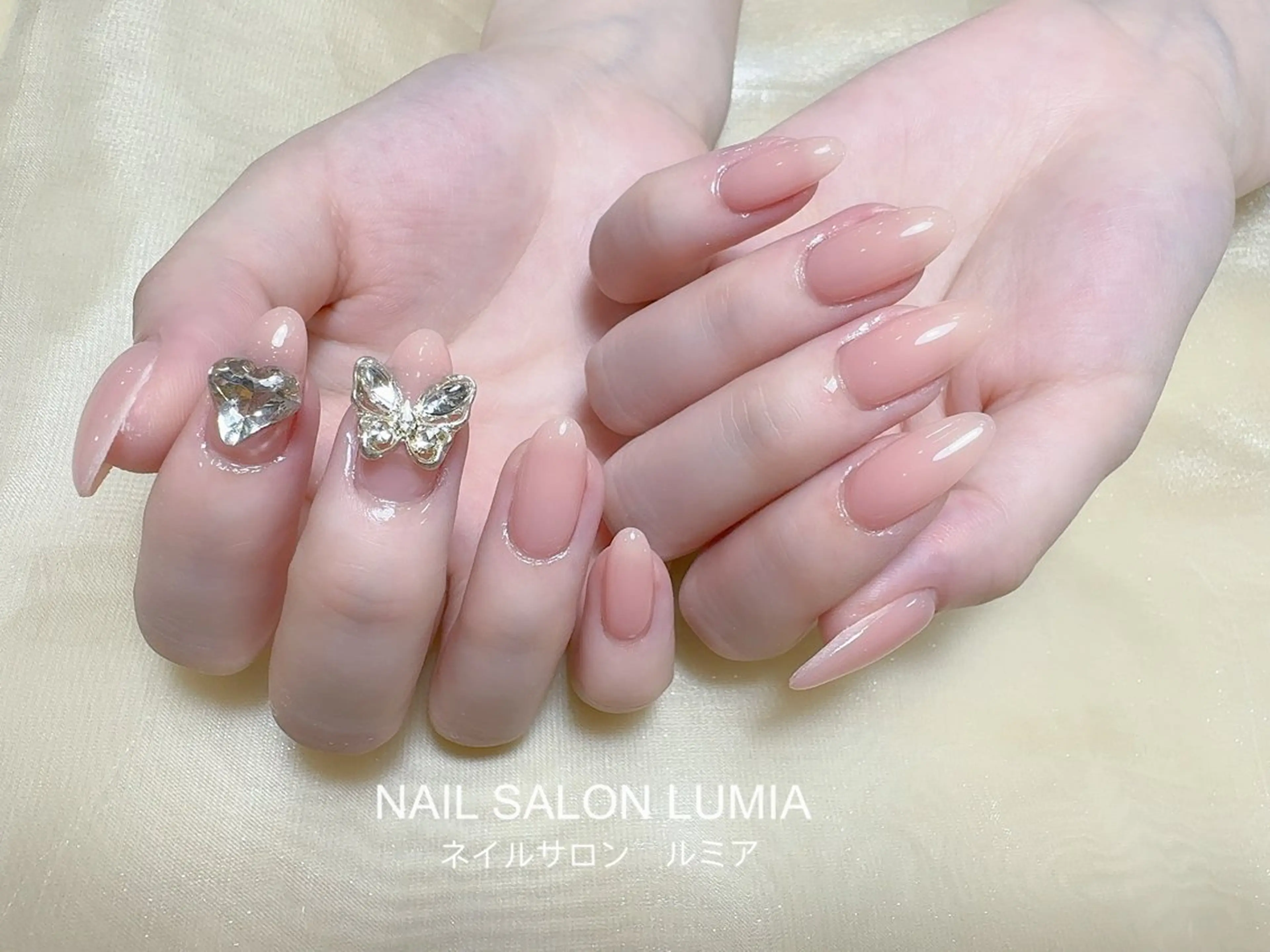 ネイル ハンドネイル ネイルサロン ルミア Lumia 店長のネイルデザイン