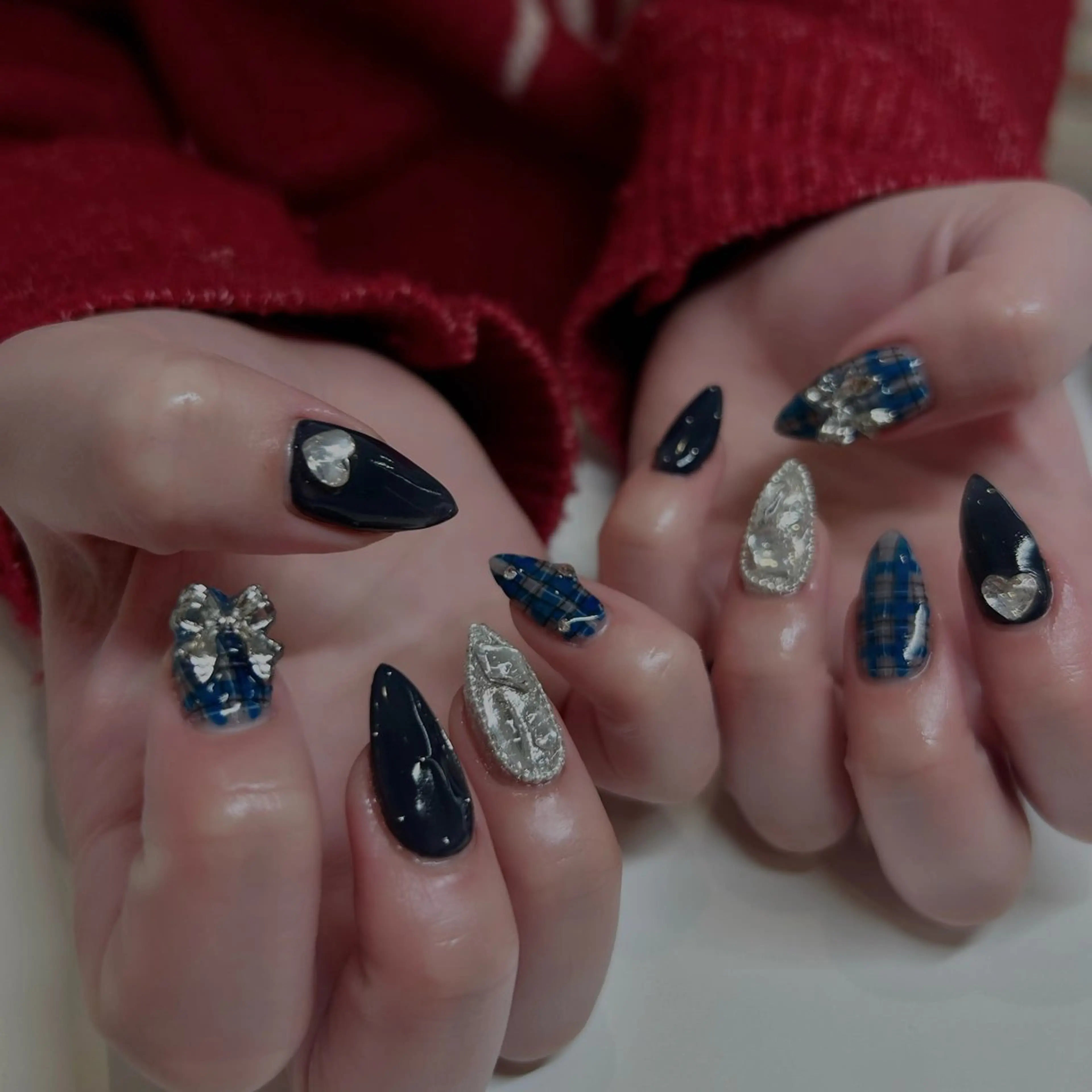 ネイル 持ち込み ハンドネイル Uzuki ／ROCCOnailのネイルデザイン