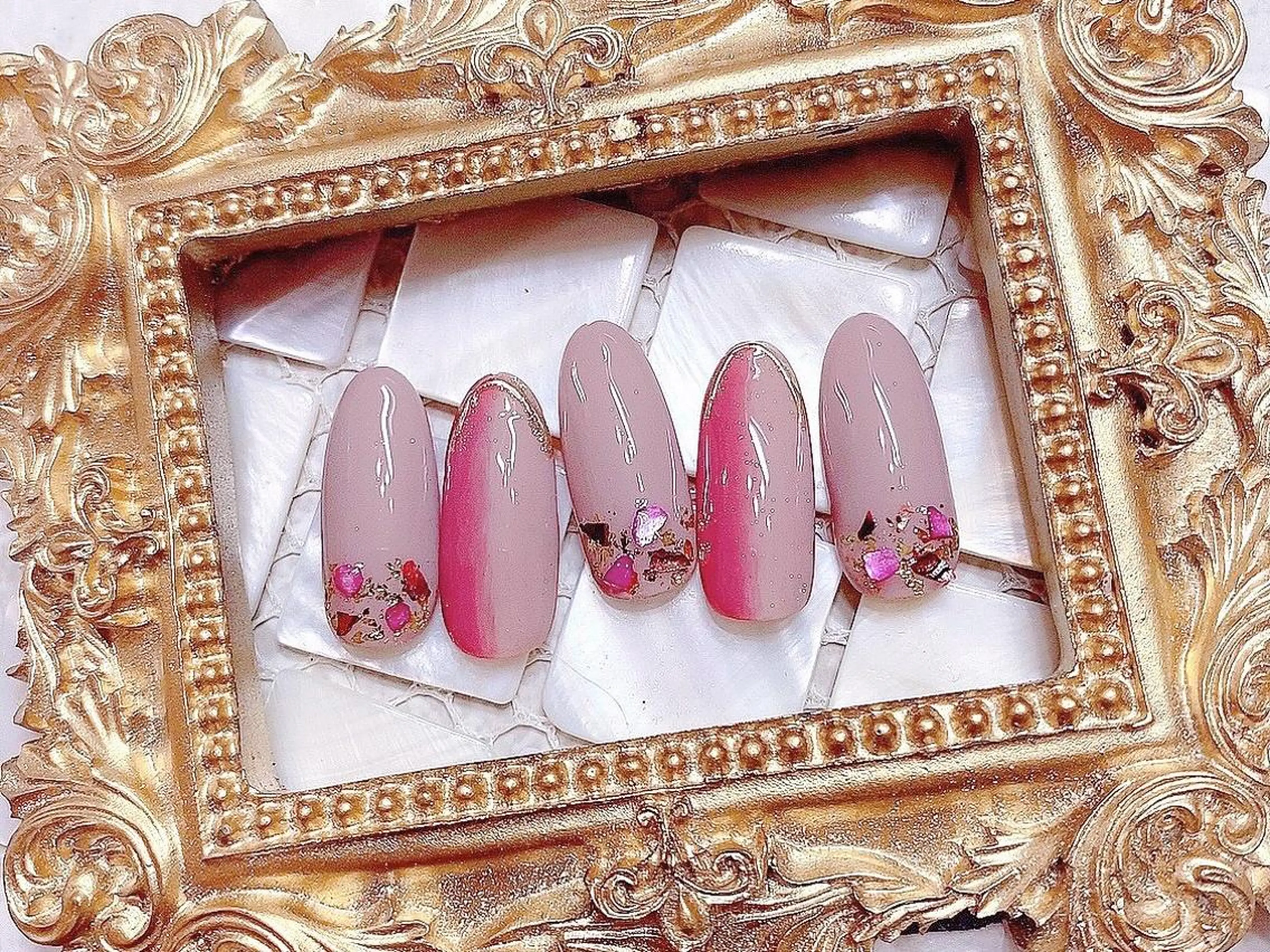 ネイル ハンドネイル マジック ミラーのネイルデザイン