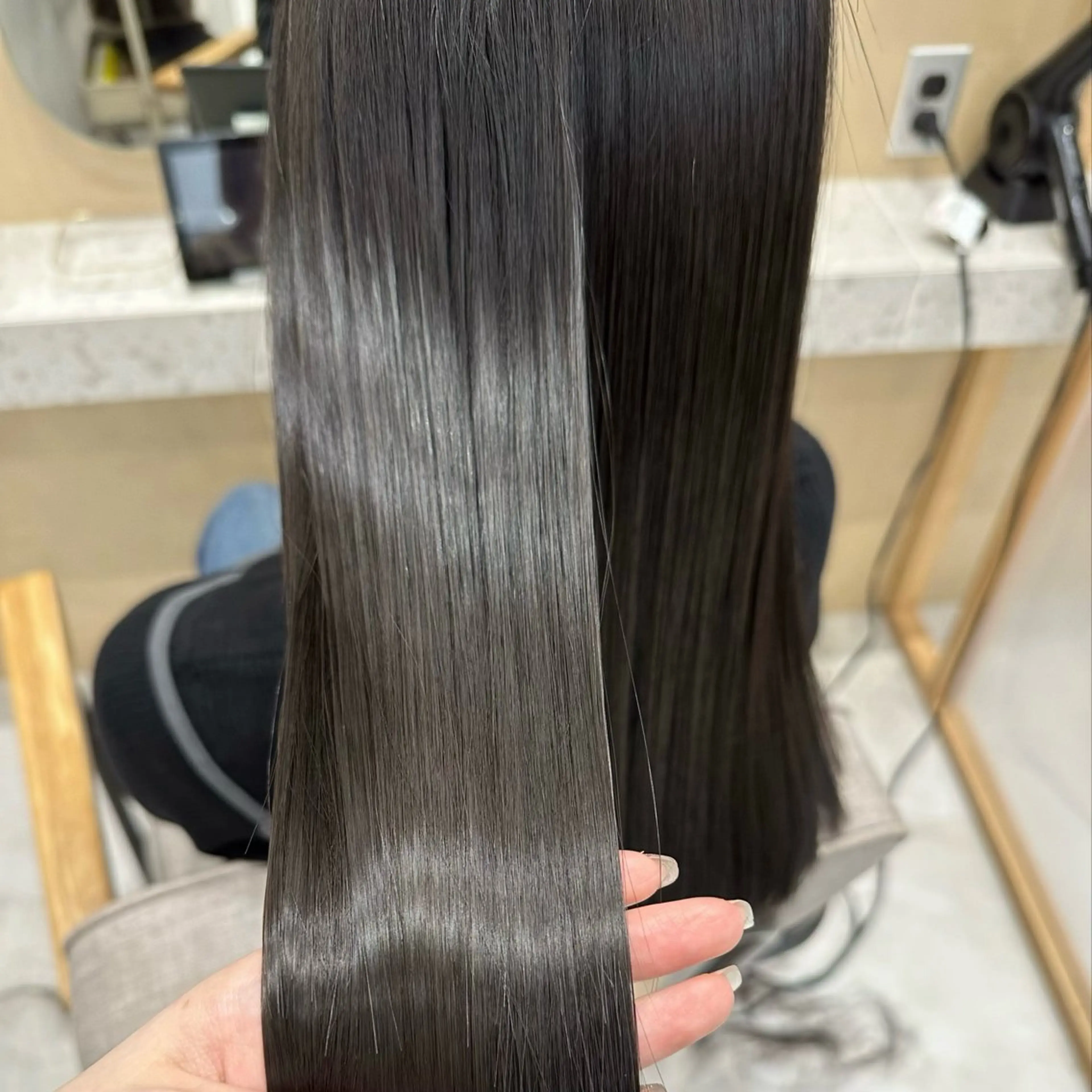 ミディアム カット トリートメント 🌜美髪矯正/艶髪 /ボブ/こころ🌛のヘアスタイル