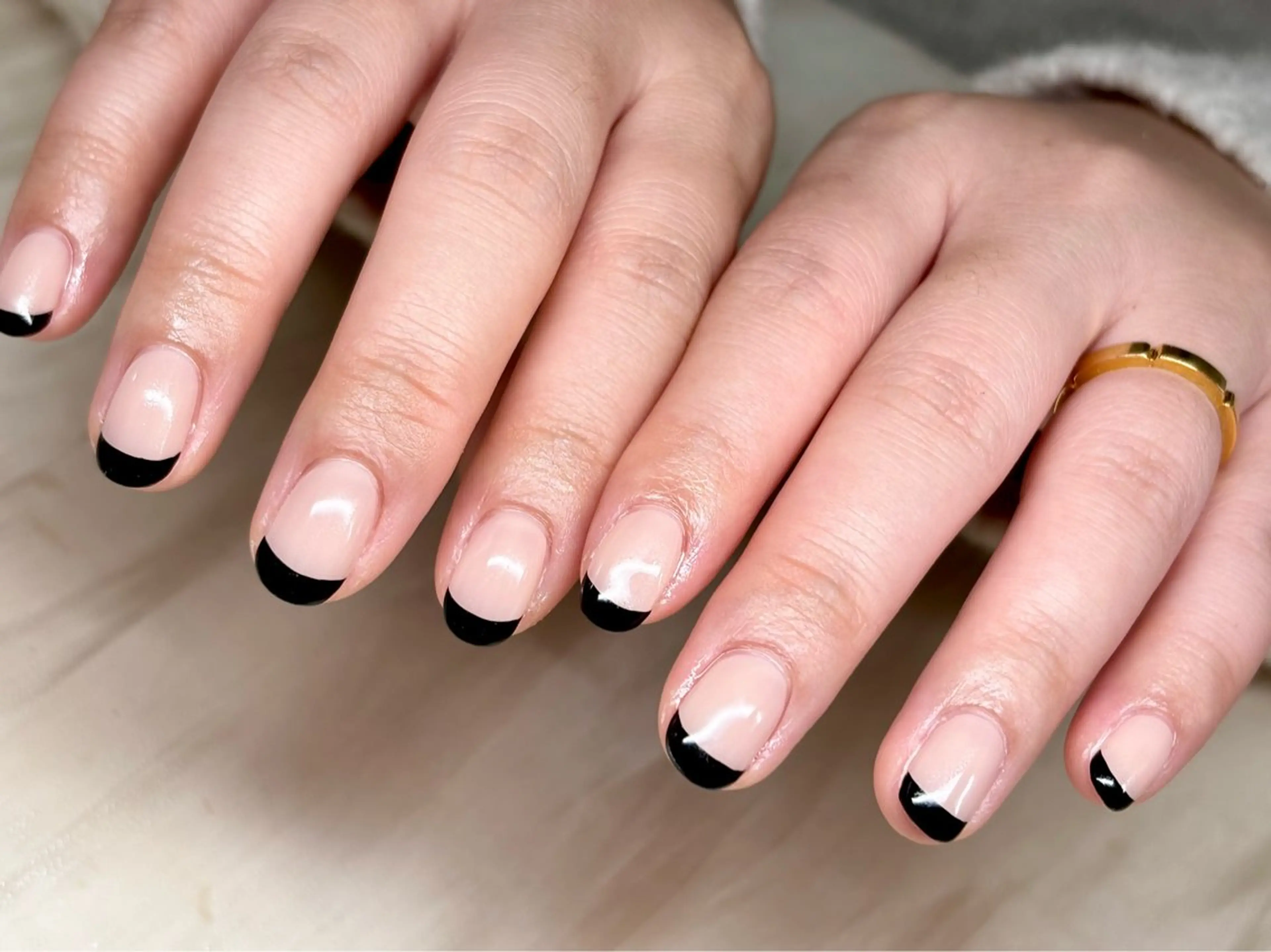 ネイル フレンチネイル ハンドネイル ハンドケア ETE LUNA NAILのネイルデザイン