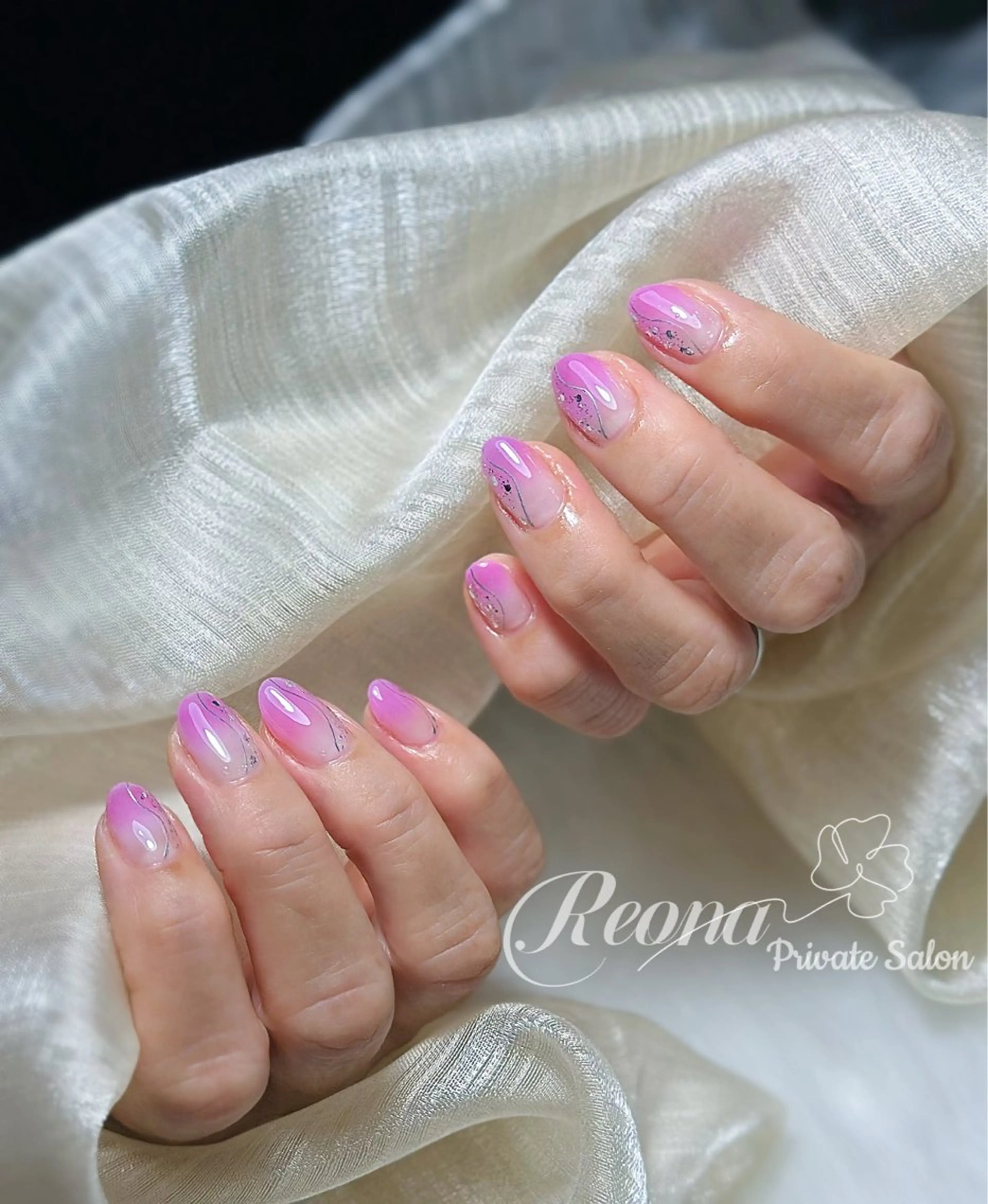 ネイル ジェルネイル ハート マグネットネイル ミラーネイル パラジェル Reona Nailのネイルデザイン