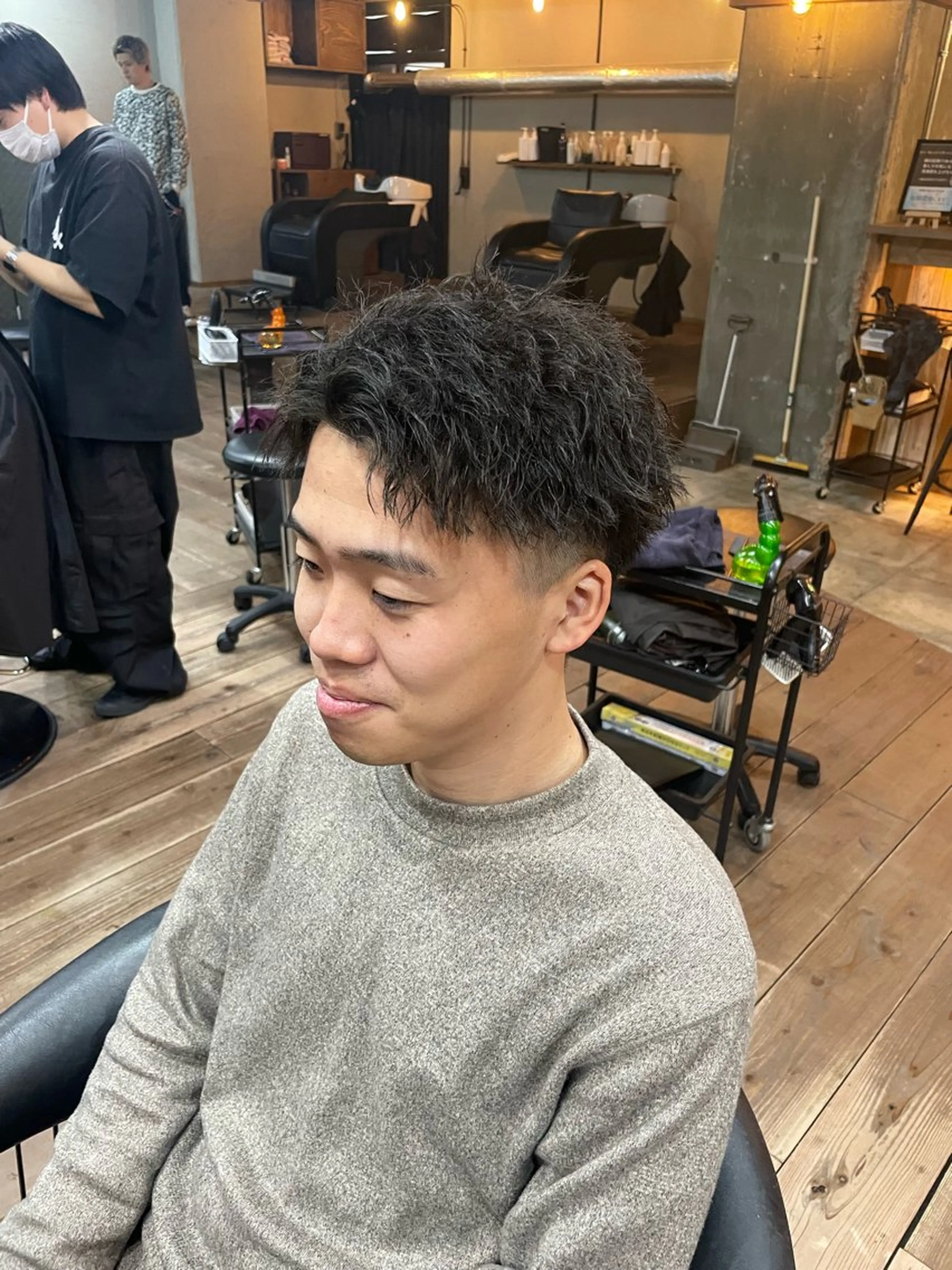 パーマ よしだ ふーとのヘアスタイル