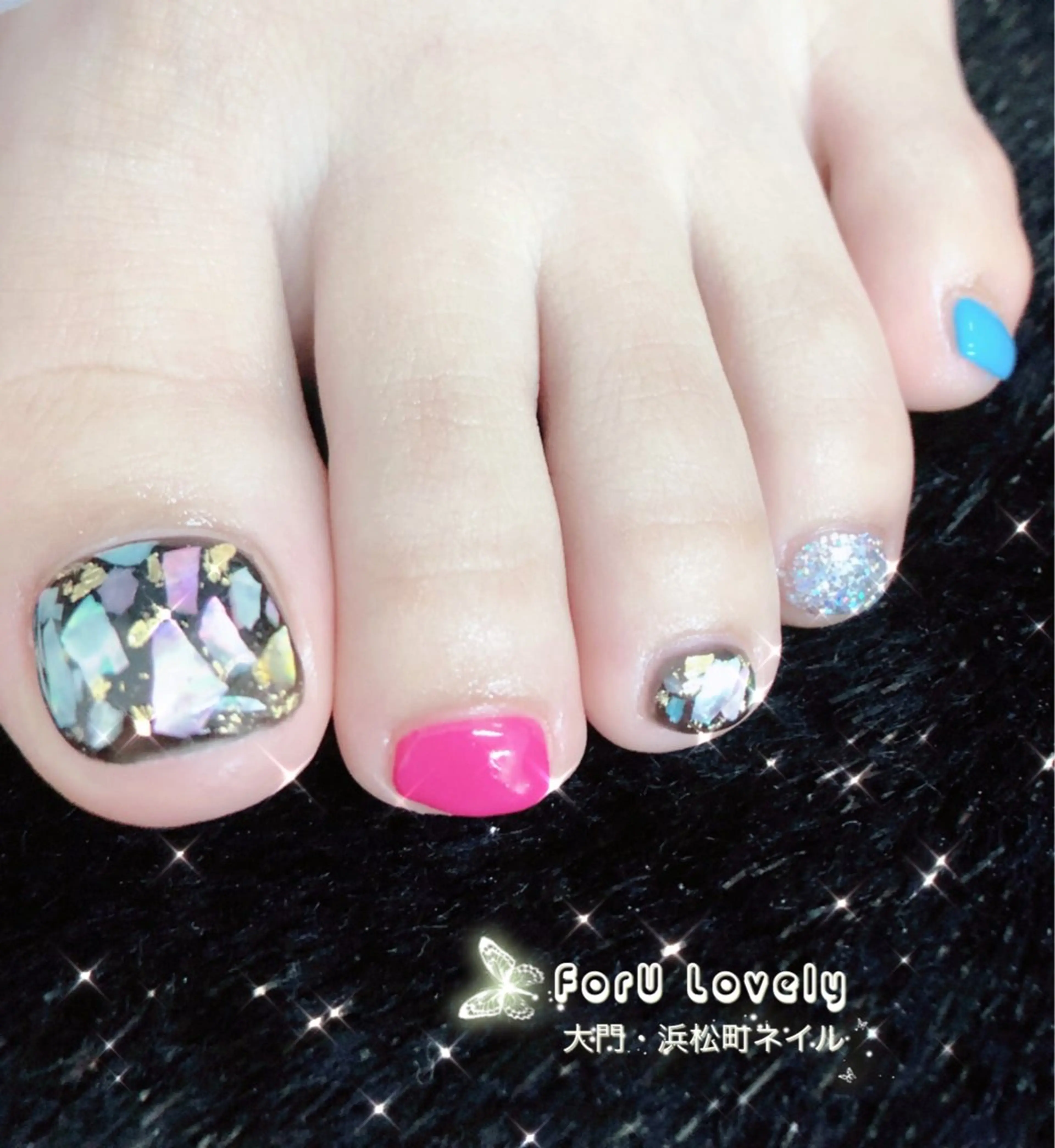 ネイル オーロラネイル フットネイル ジェルネイル ハート 韓国ネイル フットネイル 大門浜松町 ネイルのネイルデザイン