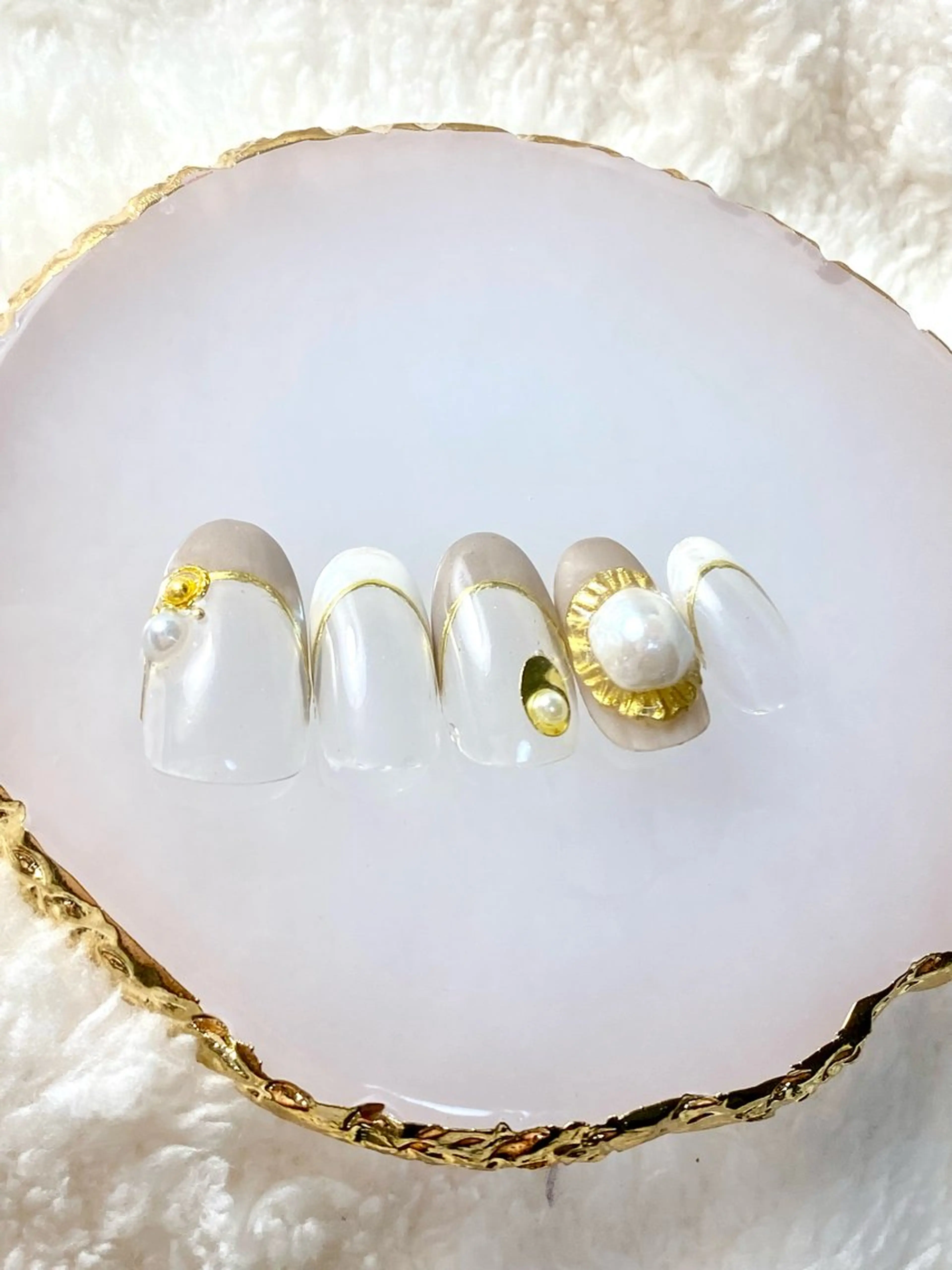 ネイル 7e. Nailのネイルデザイン