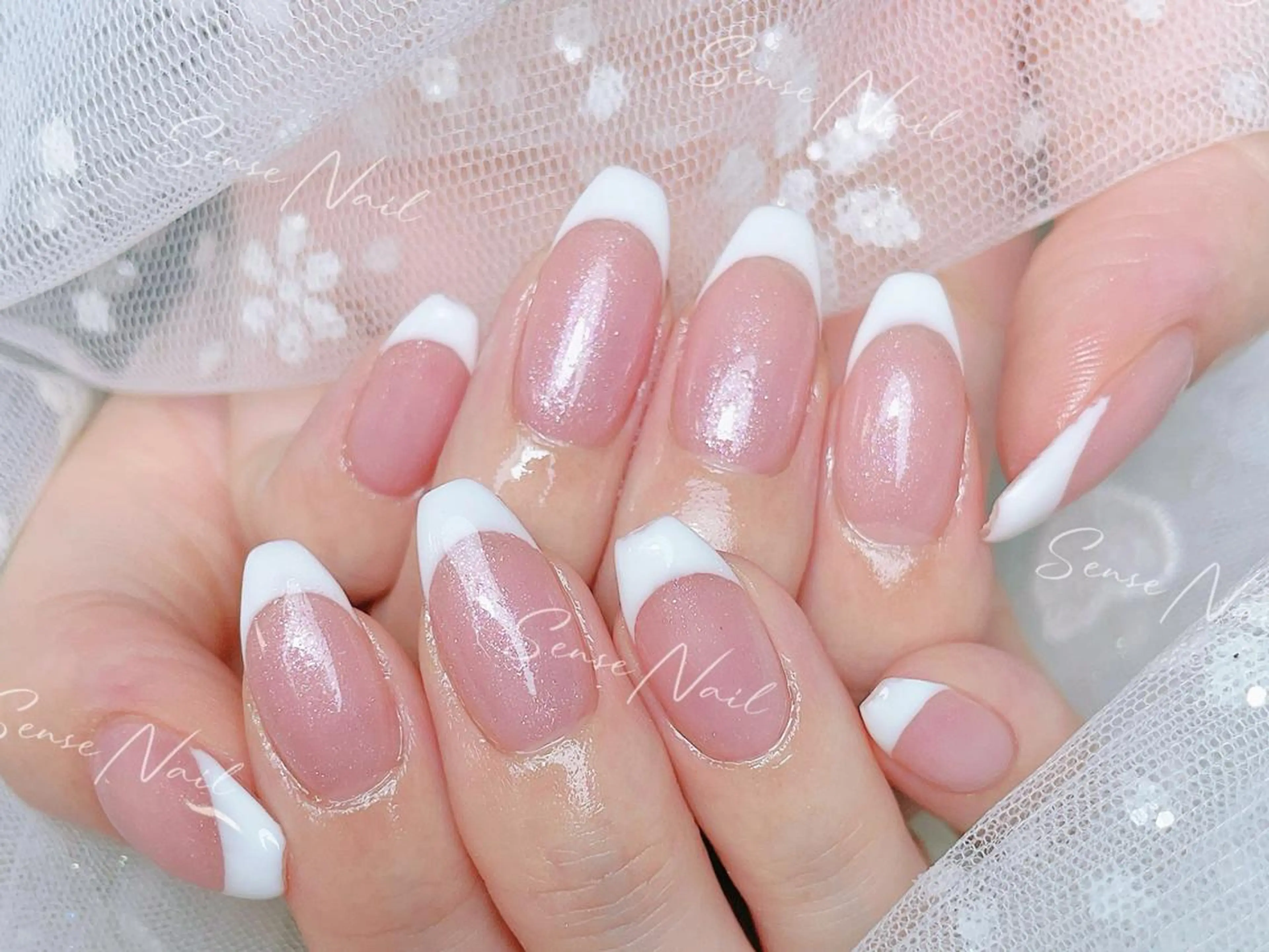 ネイル ハンドネイル ハンドケア Queening 🦋のネイルデザイン
