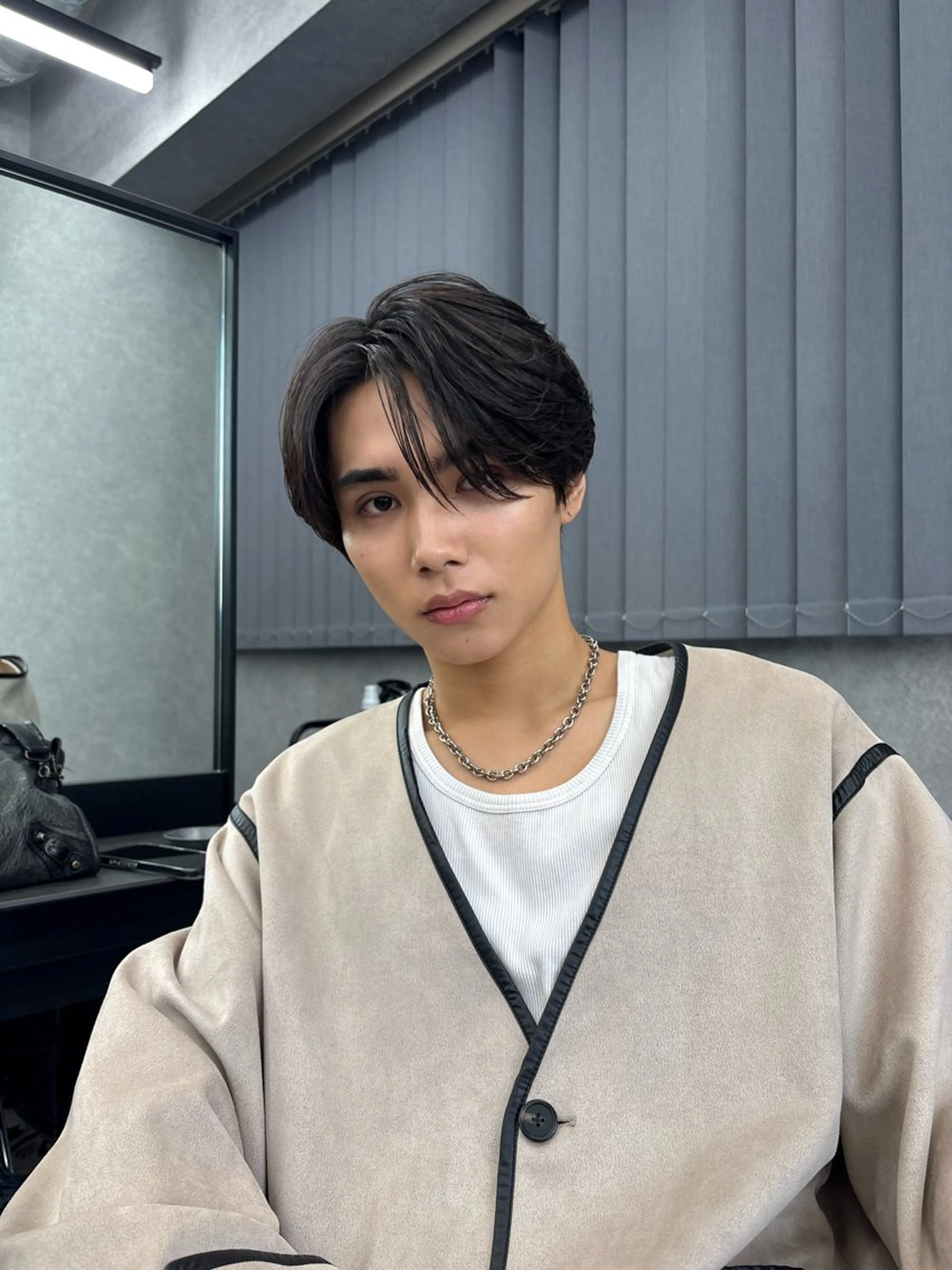 〈⚫️就活生必見落ちる黒染め⚫️〉メンズカット➕メンズカラー➕system1stepトリートメントの写真