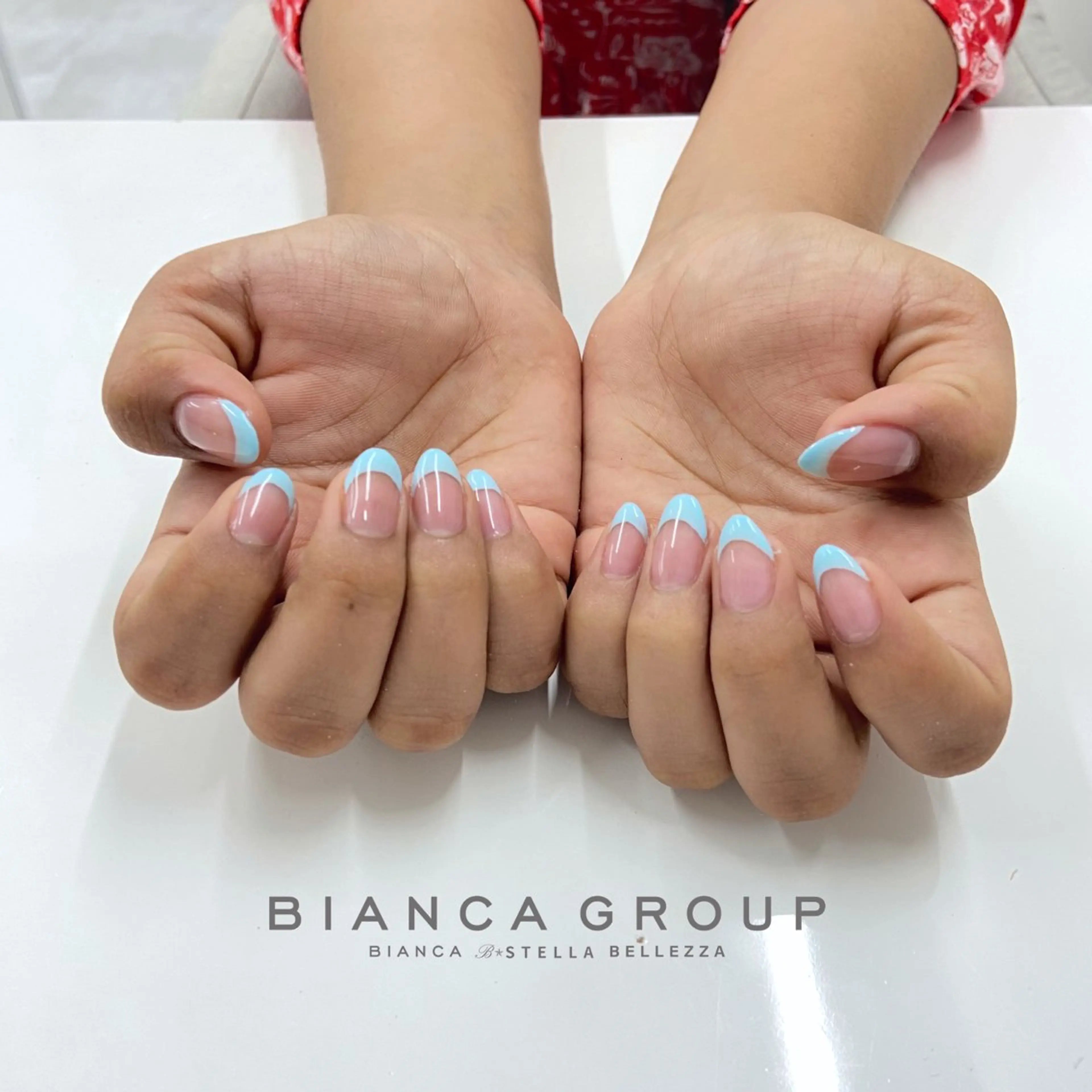 ネイル ハンドネイル Bianca 若松 颯菜のネイルデザイン