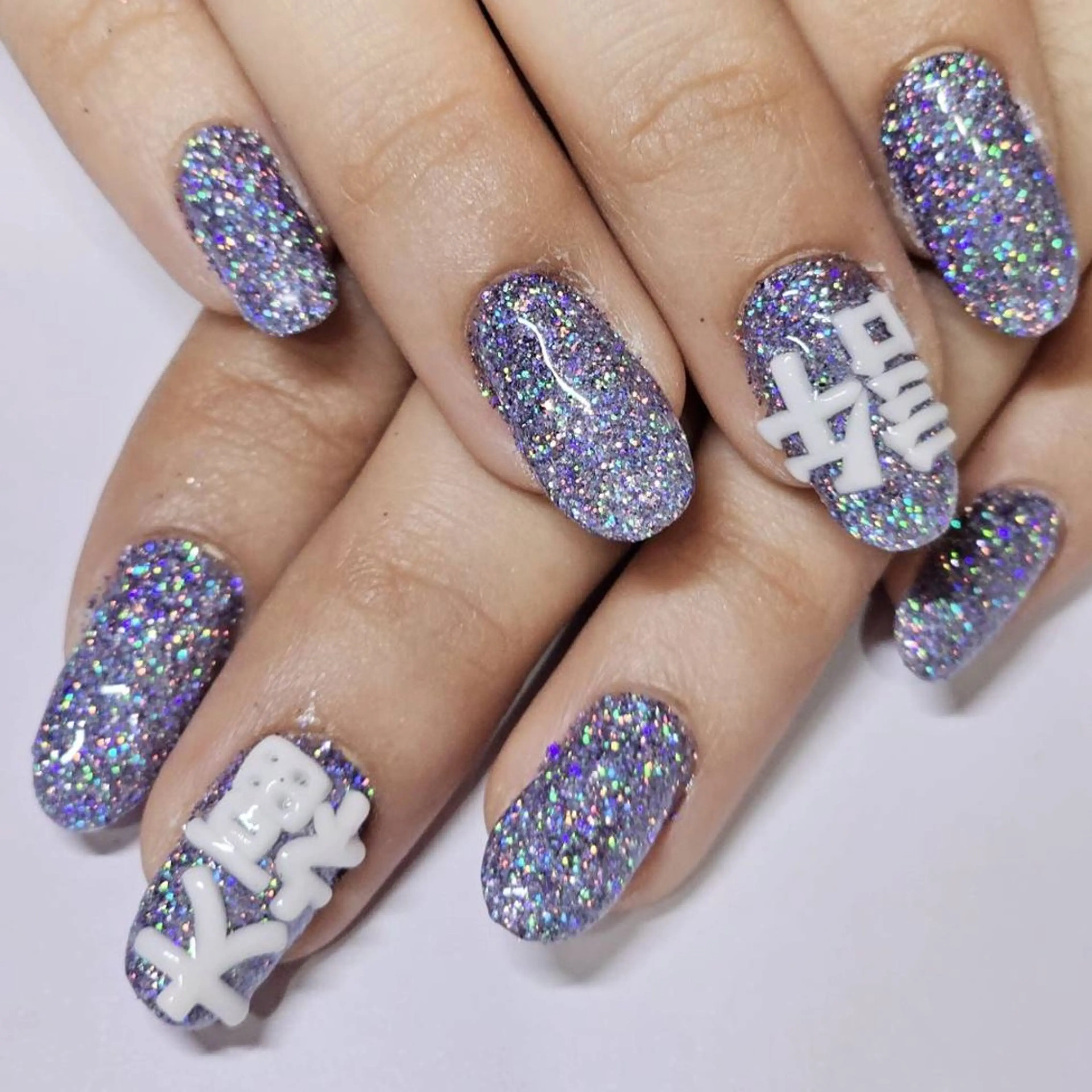 ネイル アートネイル オーロラネイル ラメ(グリッター) ワンカラーネイル パープル ハンドネイル よしだ ひろきのネイルデザイン