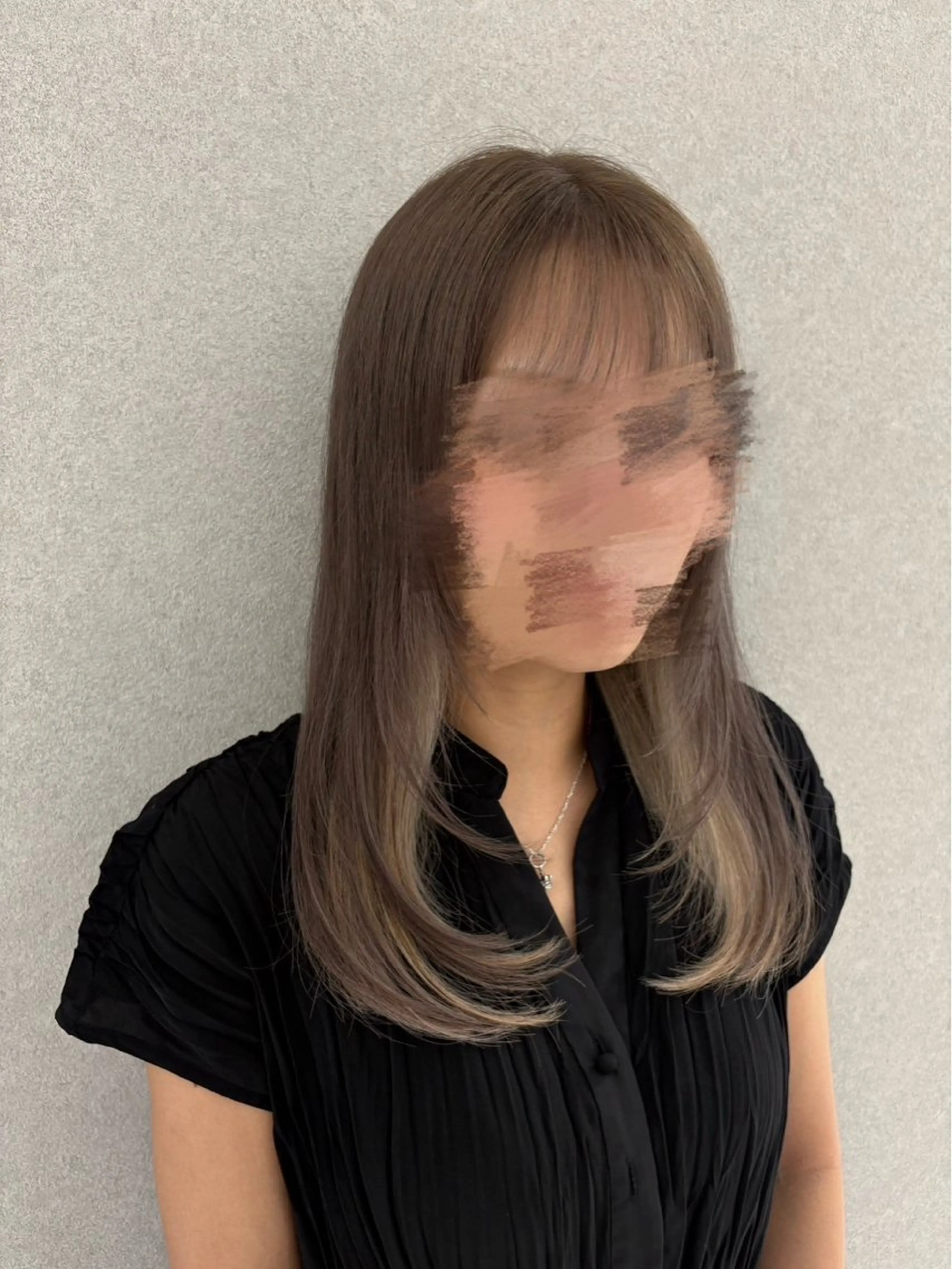 セミロング パーマ ショータのヘアスタイル