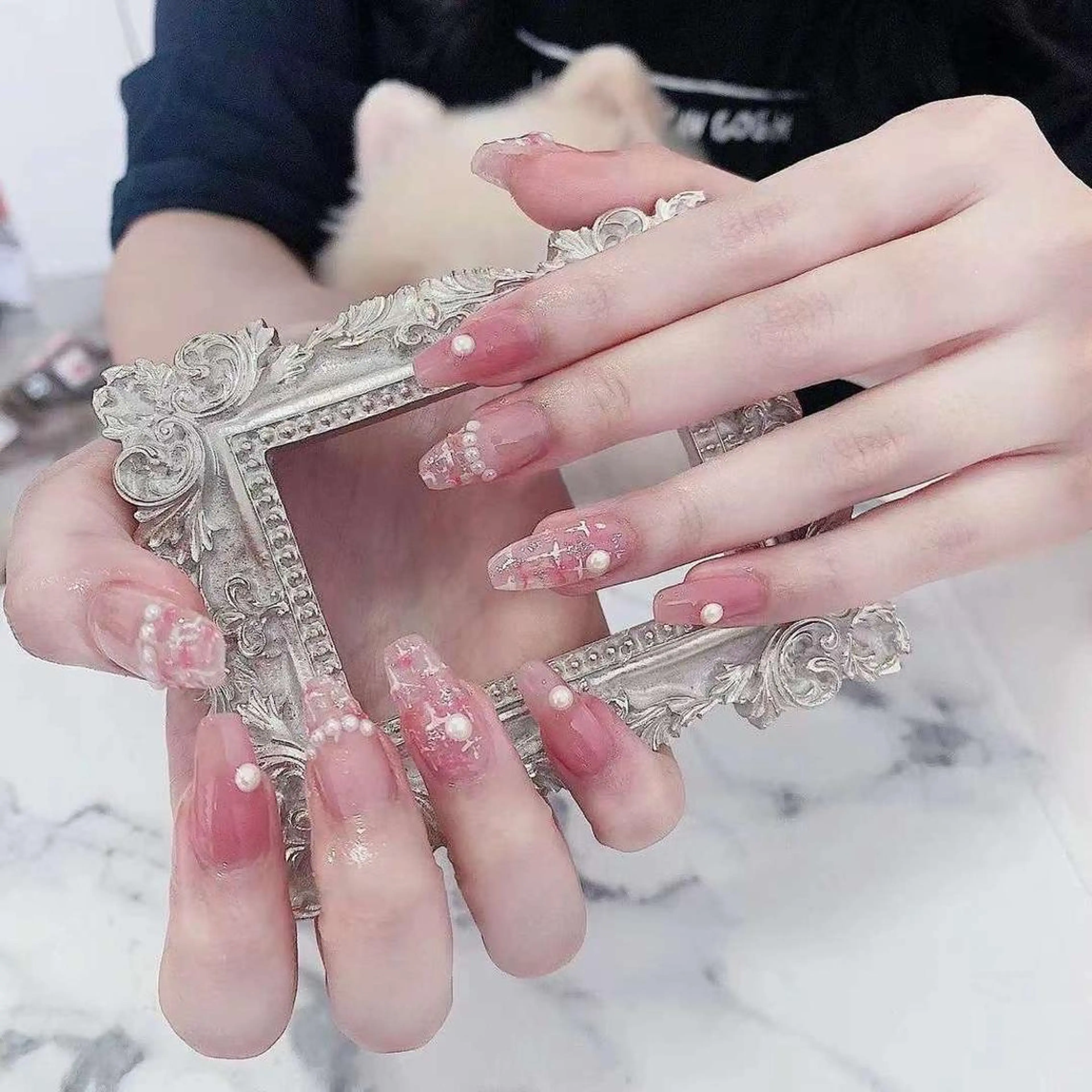 ネイル VIVIAN エイのネイルデザイン