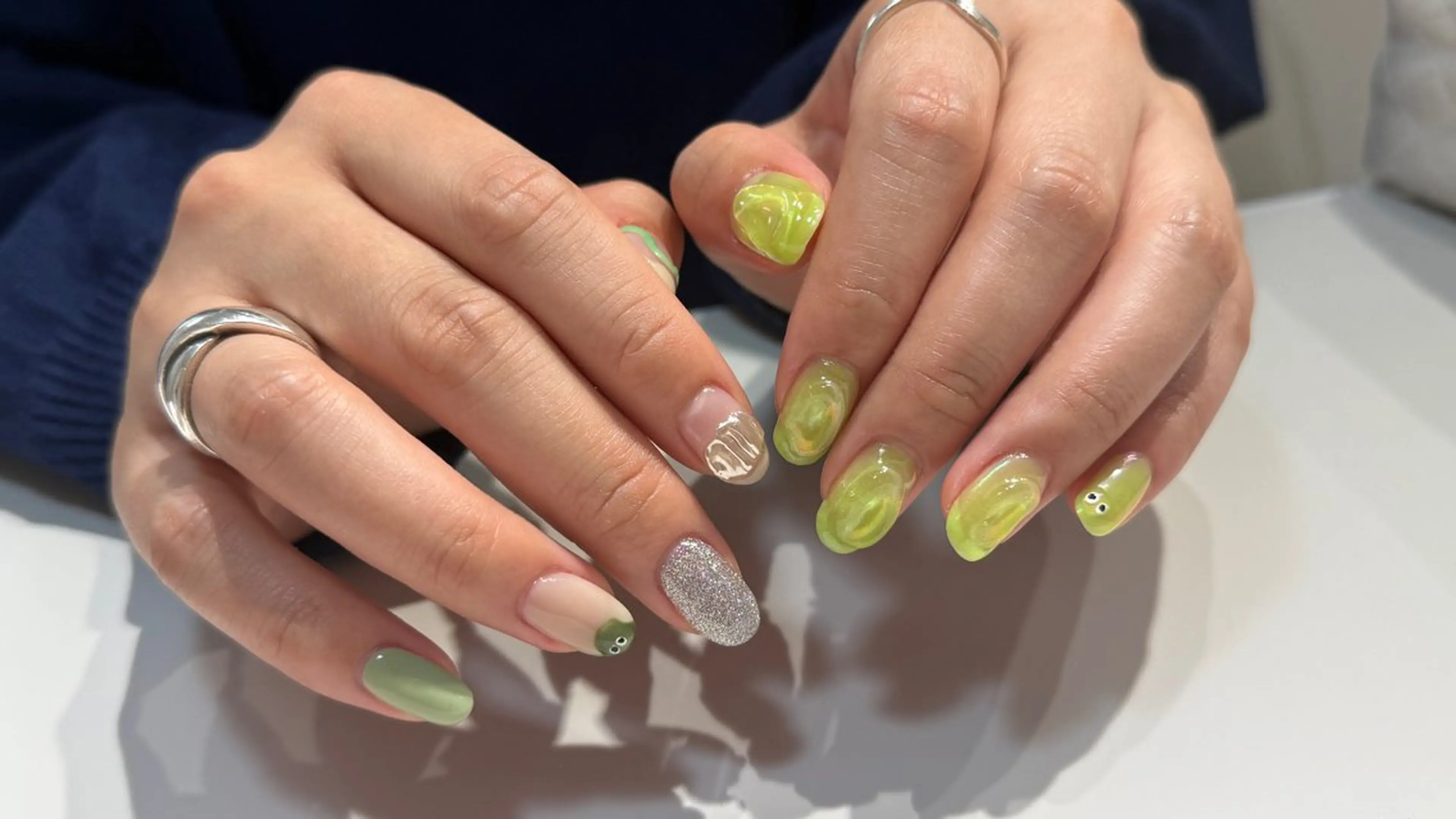 ネイル emunail あやかのネイルデザイン