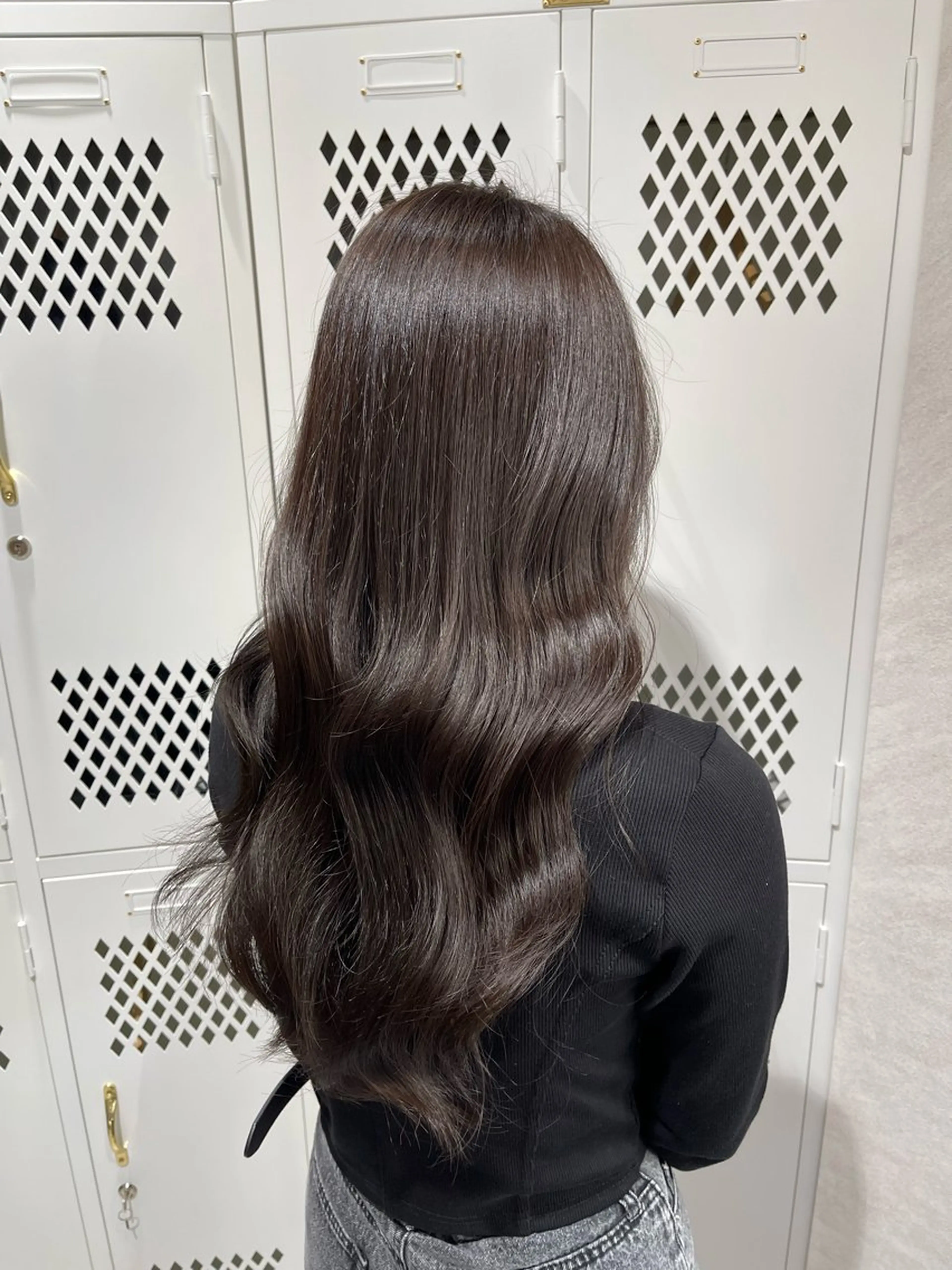 ロング カラー 透明感カラー グレージュ カット ヘアカラー トリートメント 🩵ボブ/レイヤー /髪質改善🩵のヘアスタイル