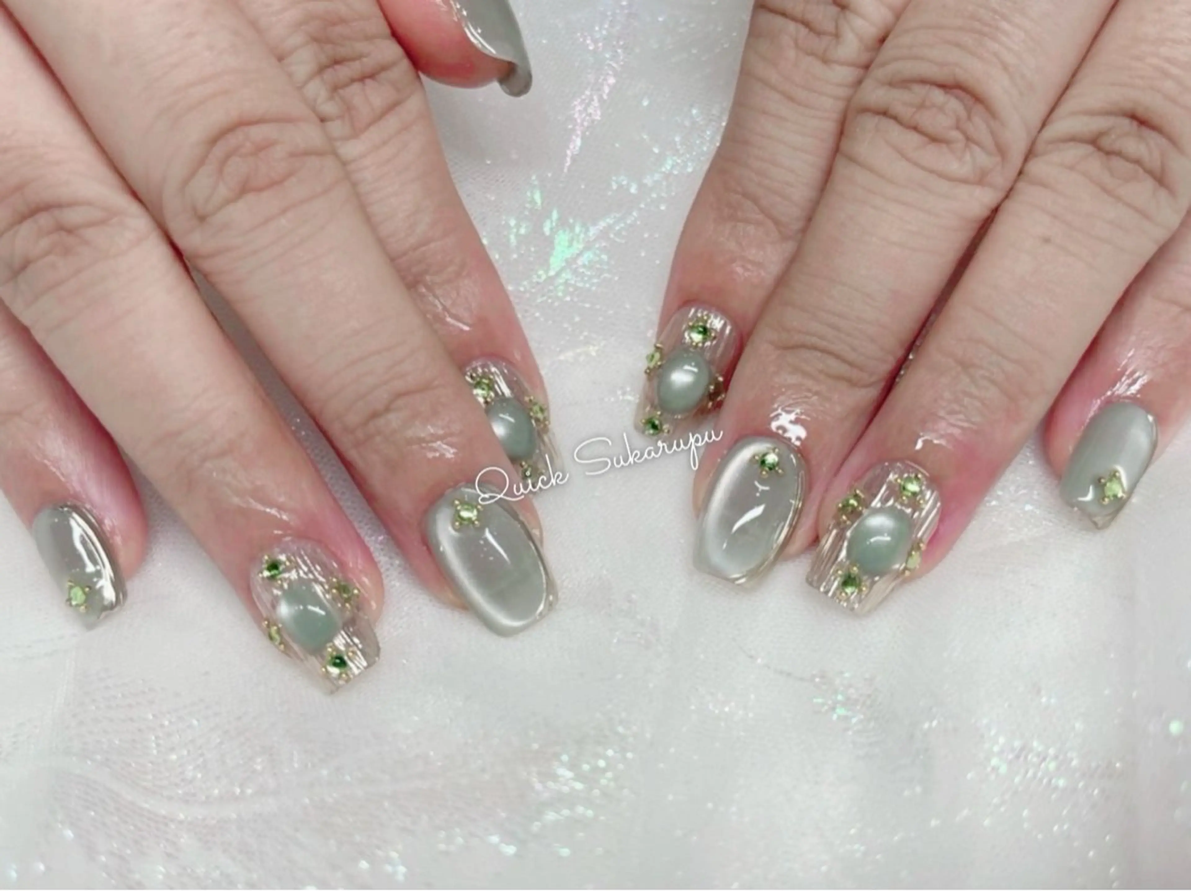 ミディアム Quick Sukarupuのネイルデザイン