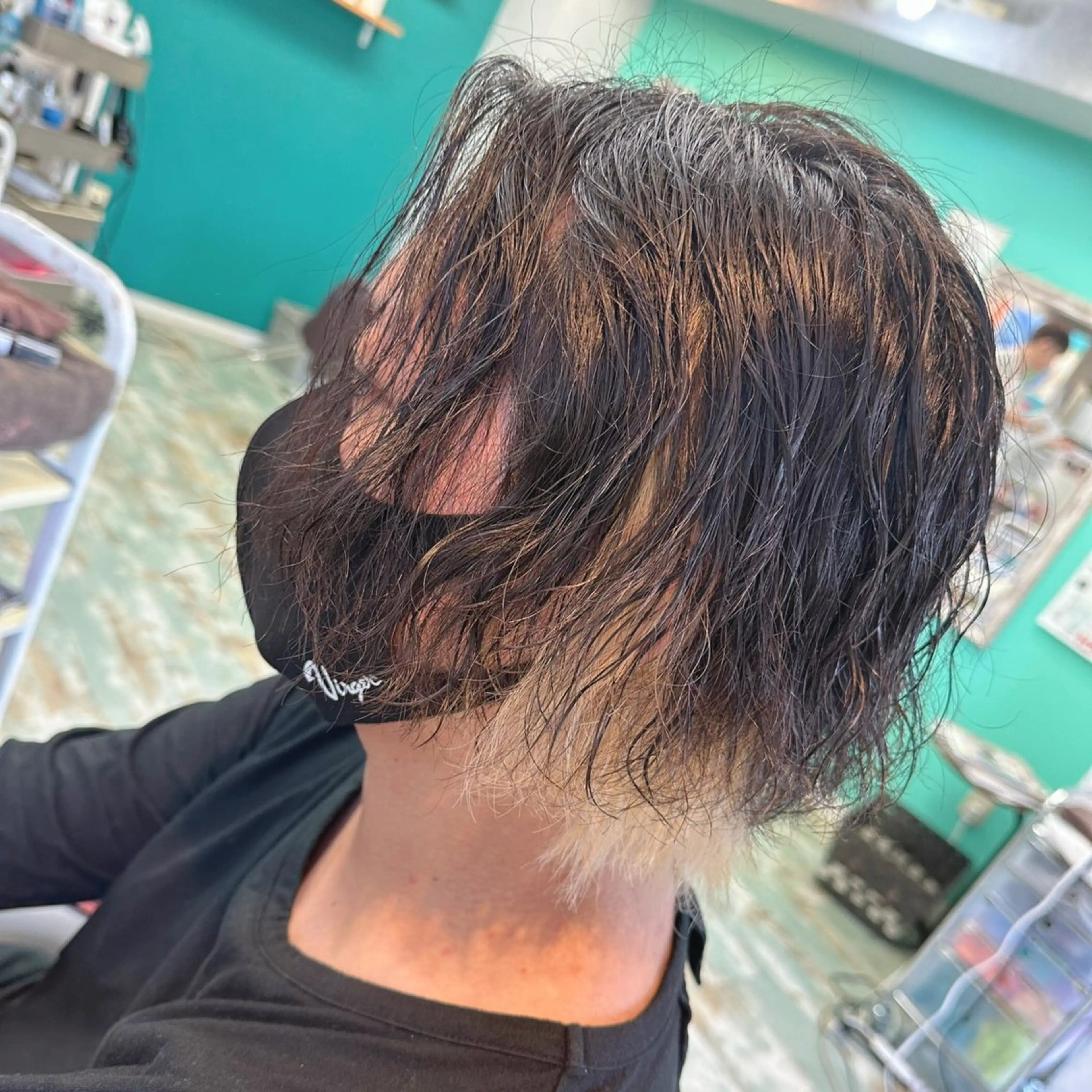 ミディアム カラー メンズ 三原 友美のヘアスタイル