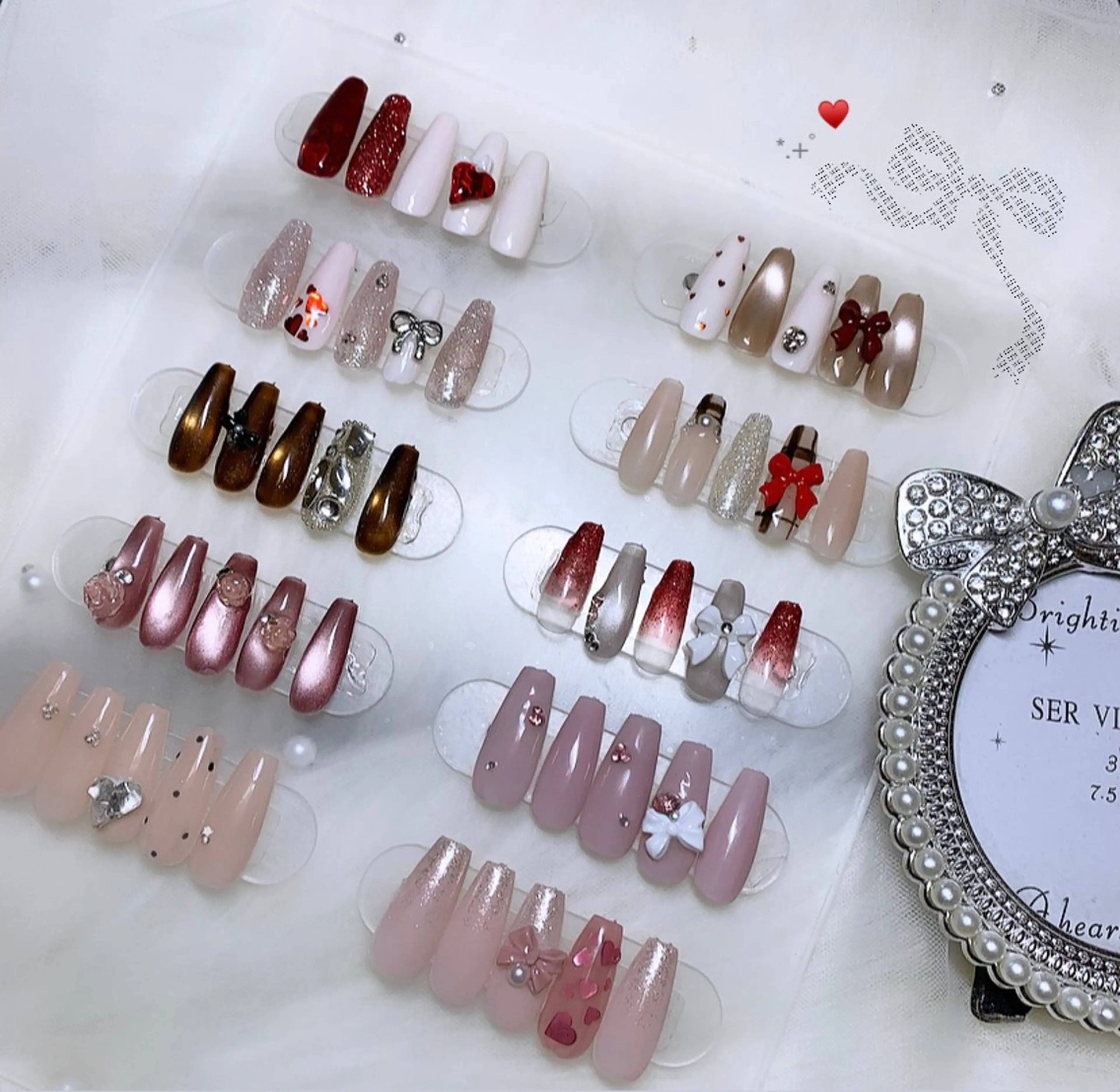 ꒰ ハンドネイル ꒱ ワンホン定額メニュー オフありの写真