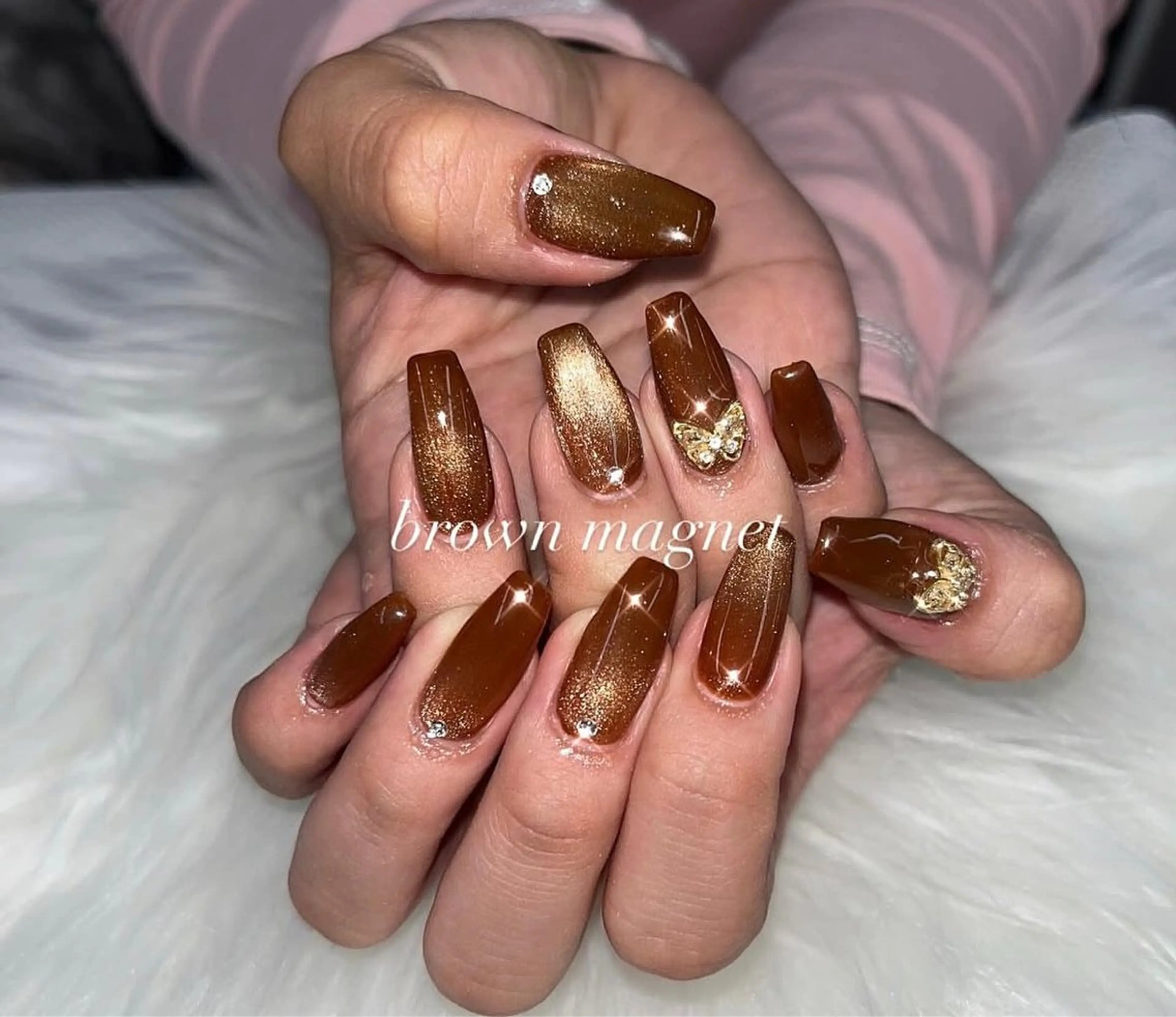 ネイル オーロラネイル フレンチネイル ジェルネイル 韓国ネイル マグネットネイル ハンドネイル Basic Kanonのネイルデザイン